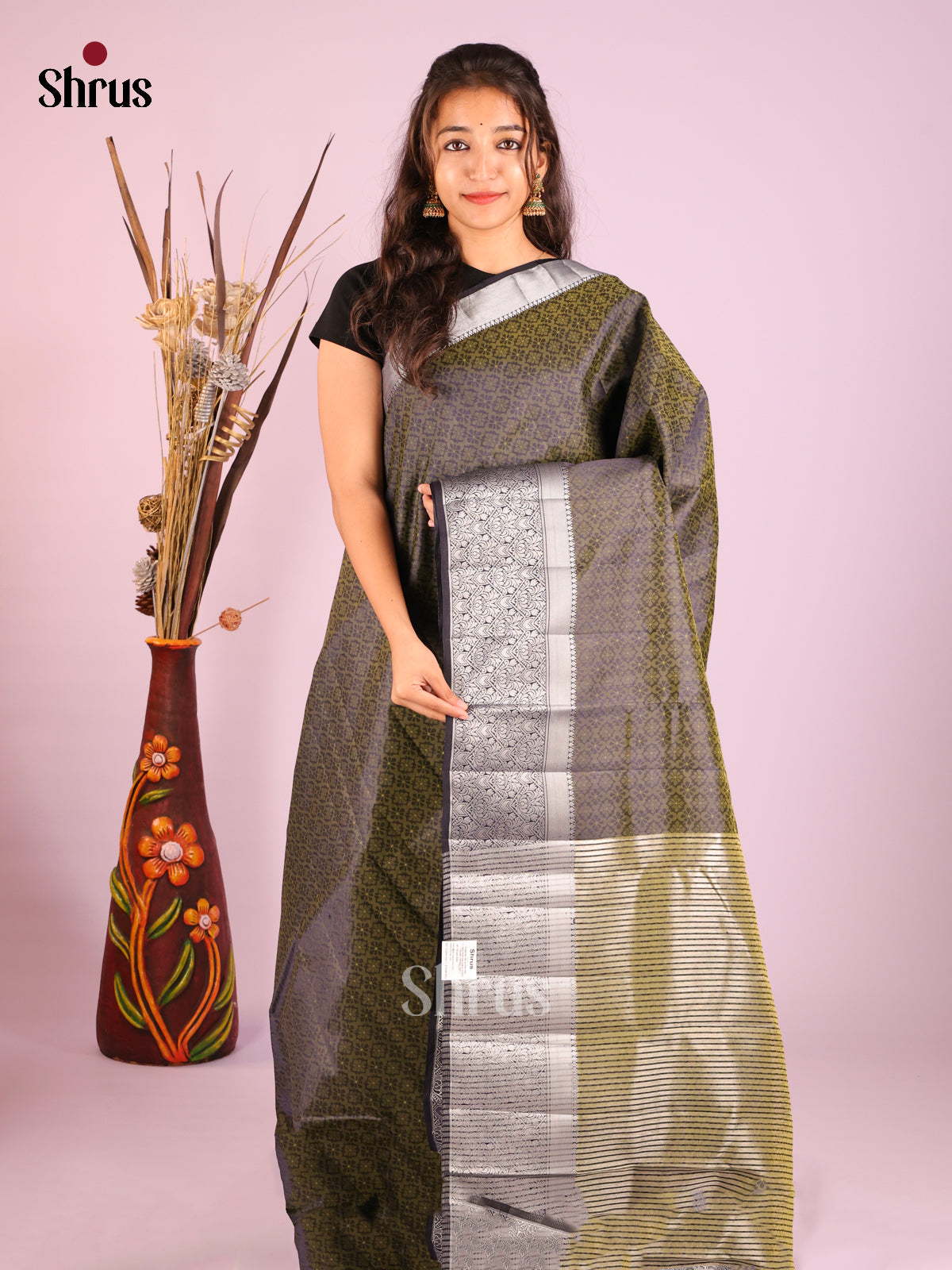 Black- Semi Rawsilk Saree
