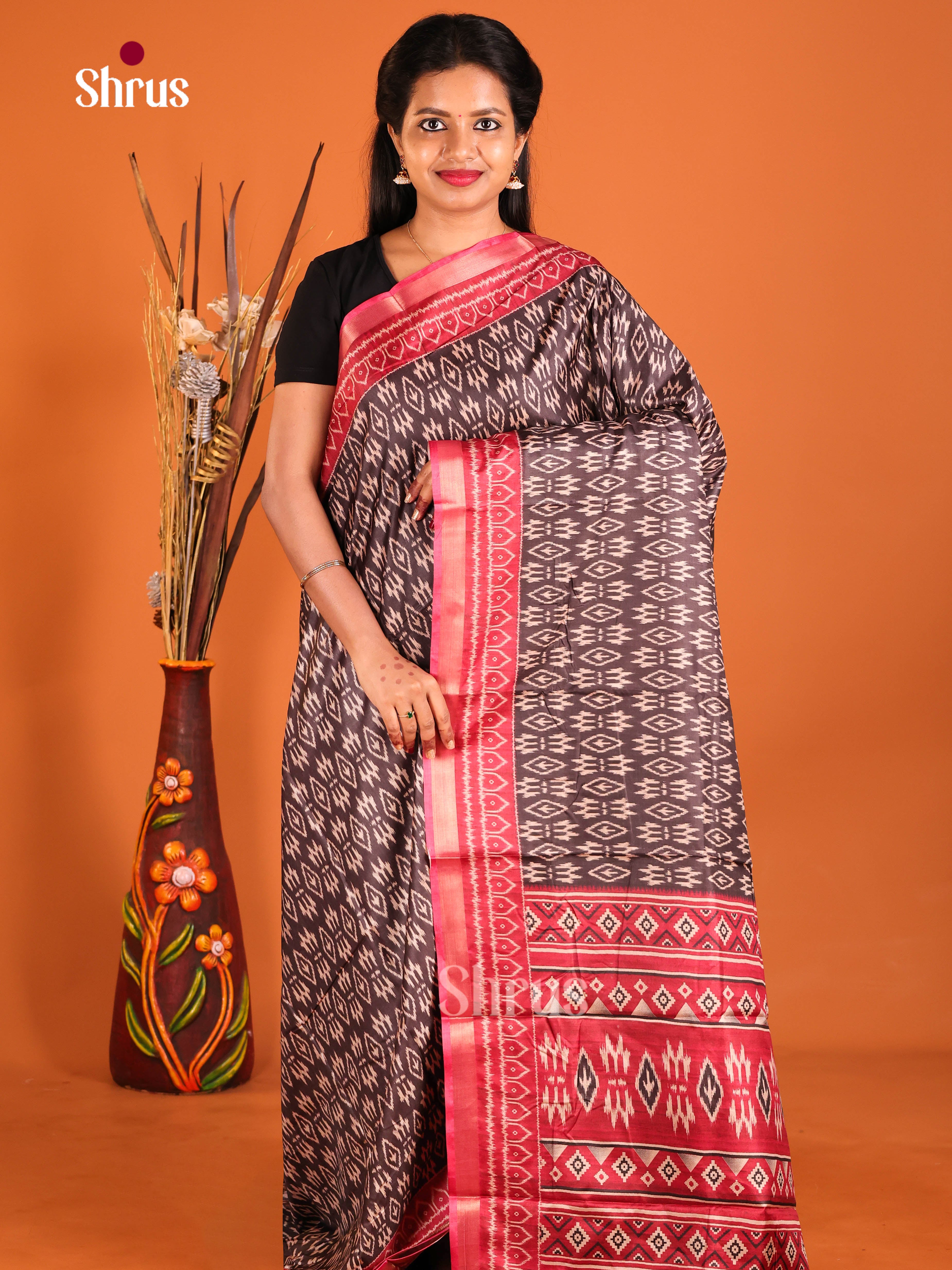 Brown & Red - Semi Crepe Saree
