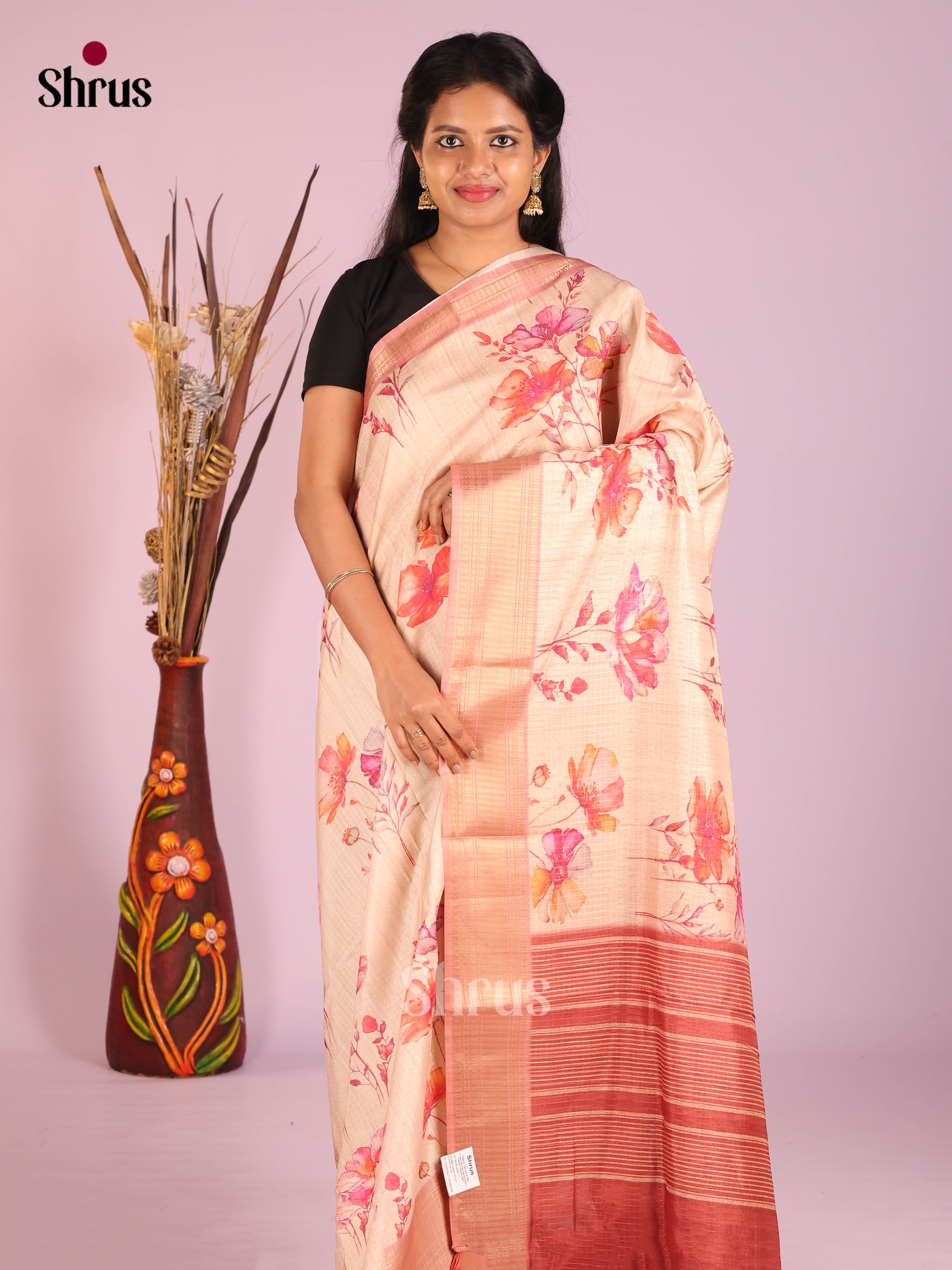 DIS08243 - Semi Dola silk Saree - Shop on Shrus.com