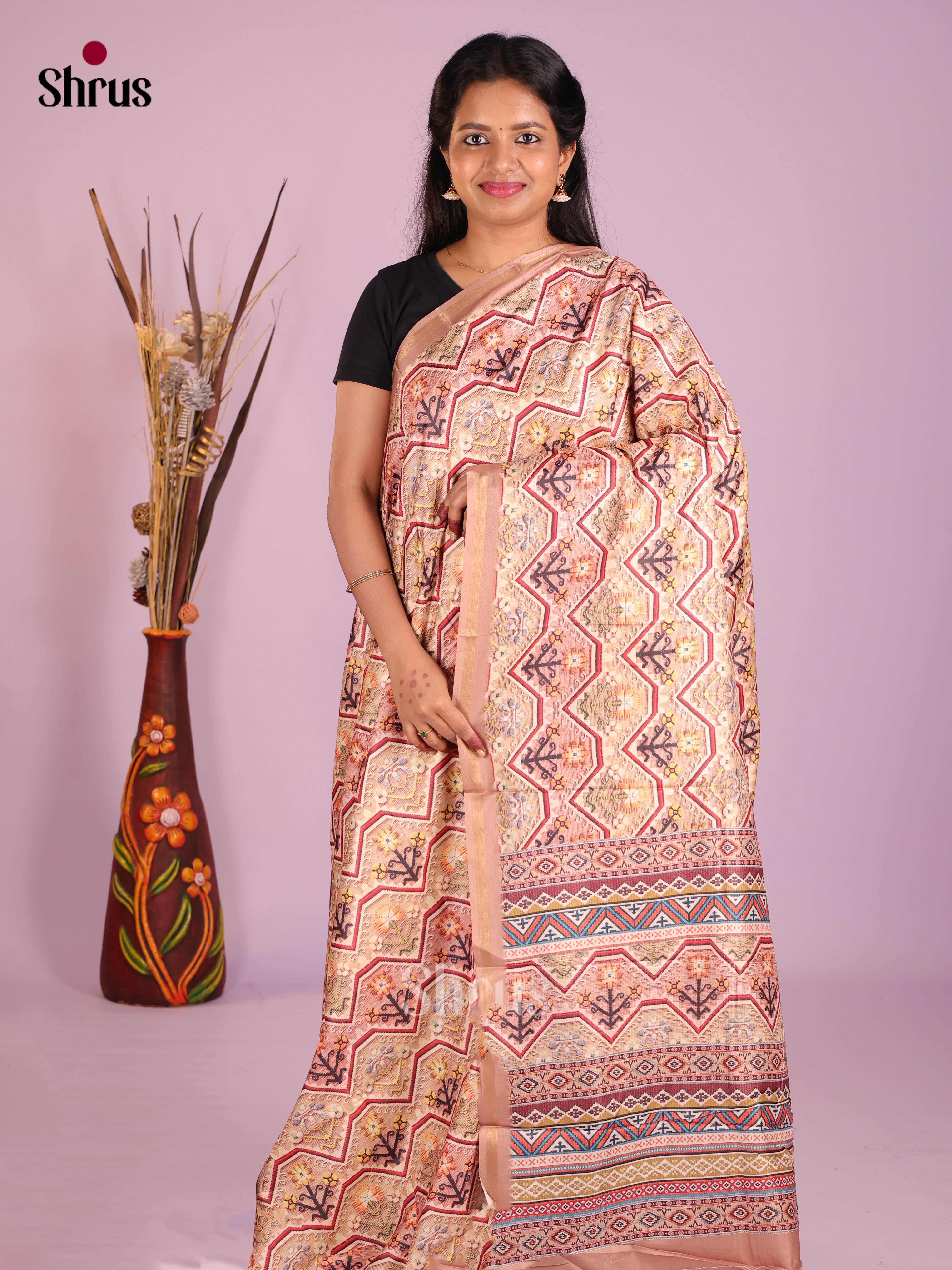 Cream & Dusty Pink - Art Modal Saree