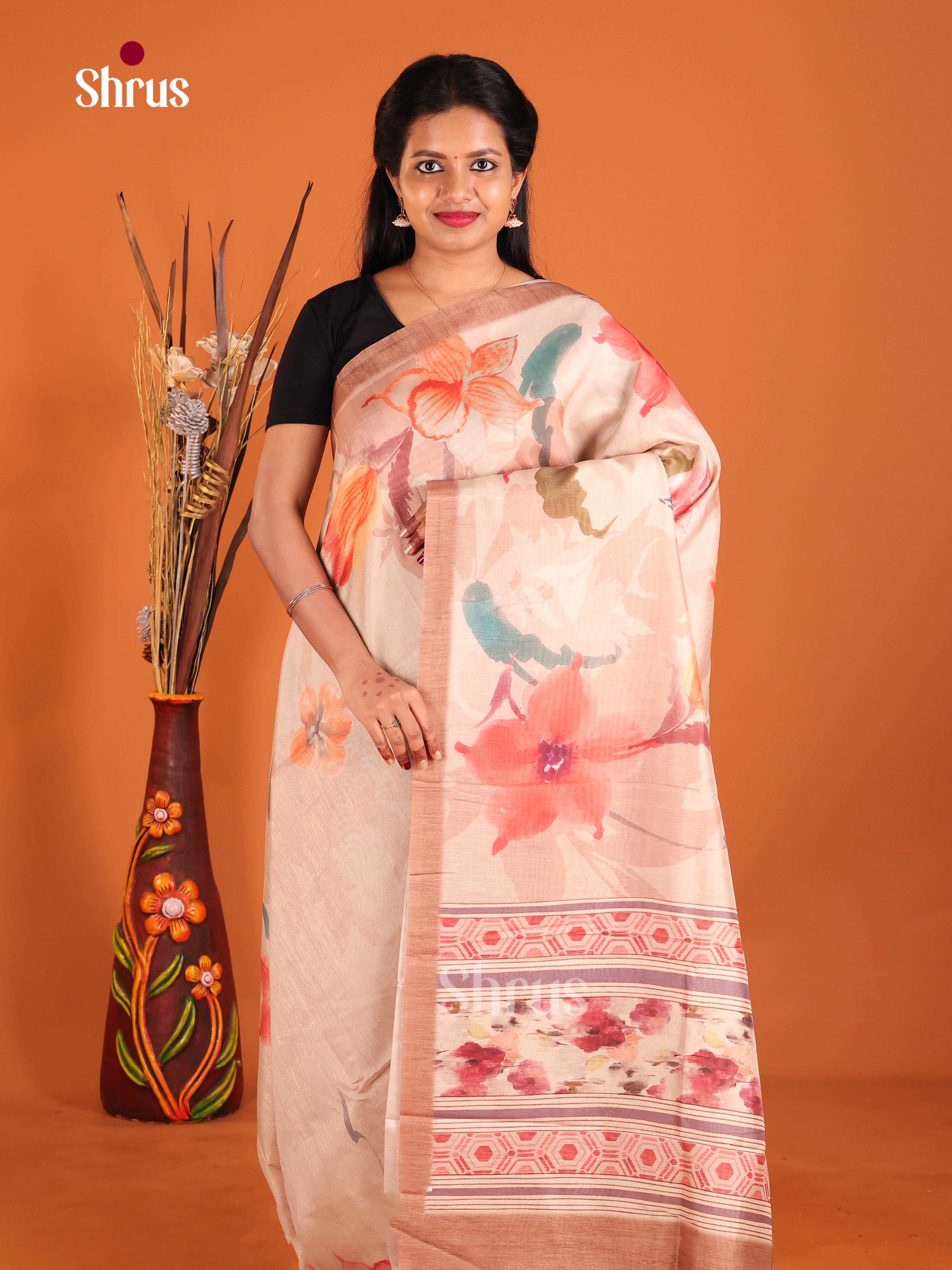 DIS09782 - Butter silk Saree - Shop on Shrus.com