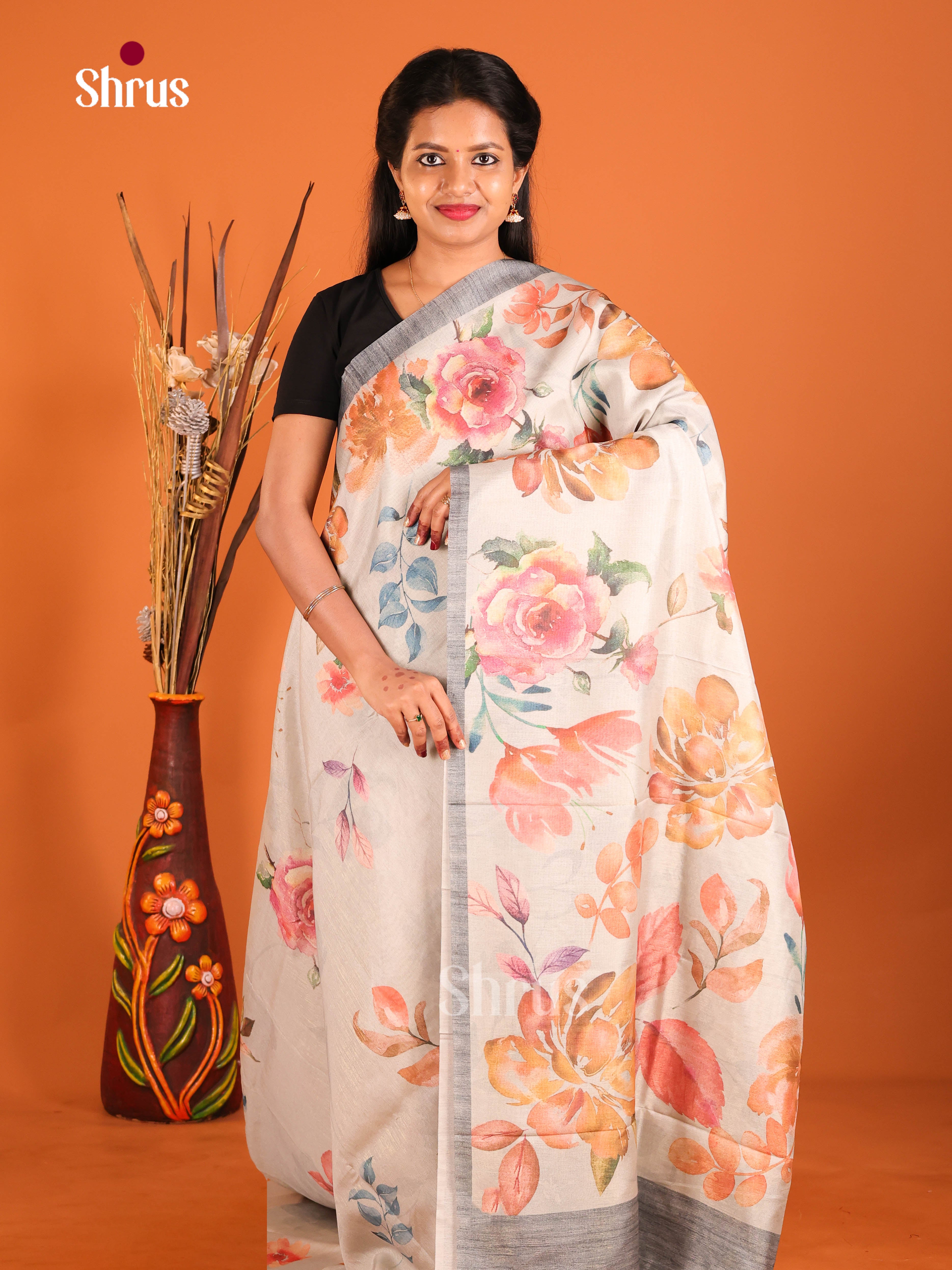 DIS09786 - Butter silk Saree - Shop on Shrus.com