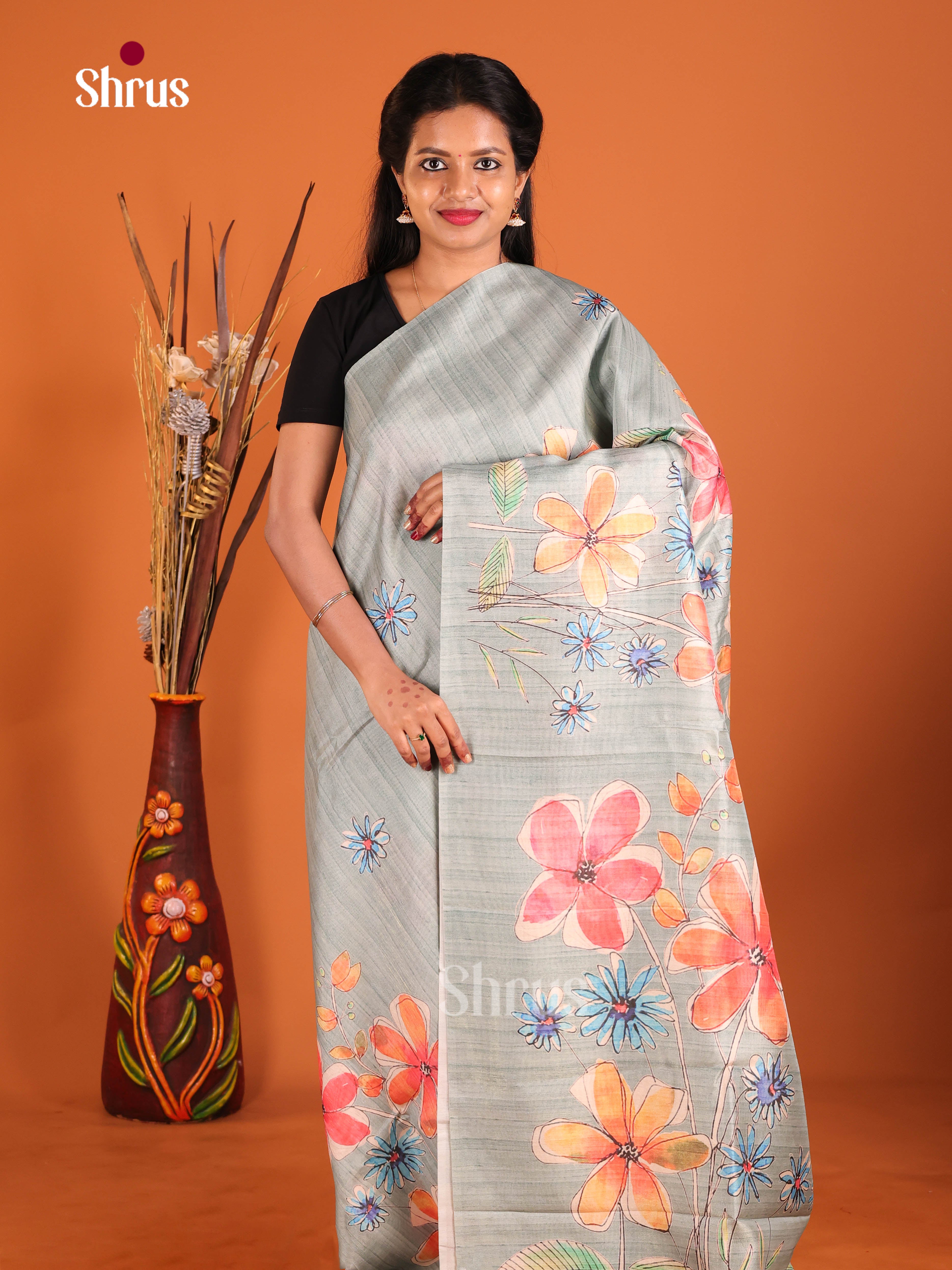 DIS09795 - Butter silk Saree