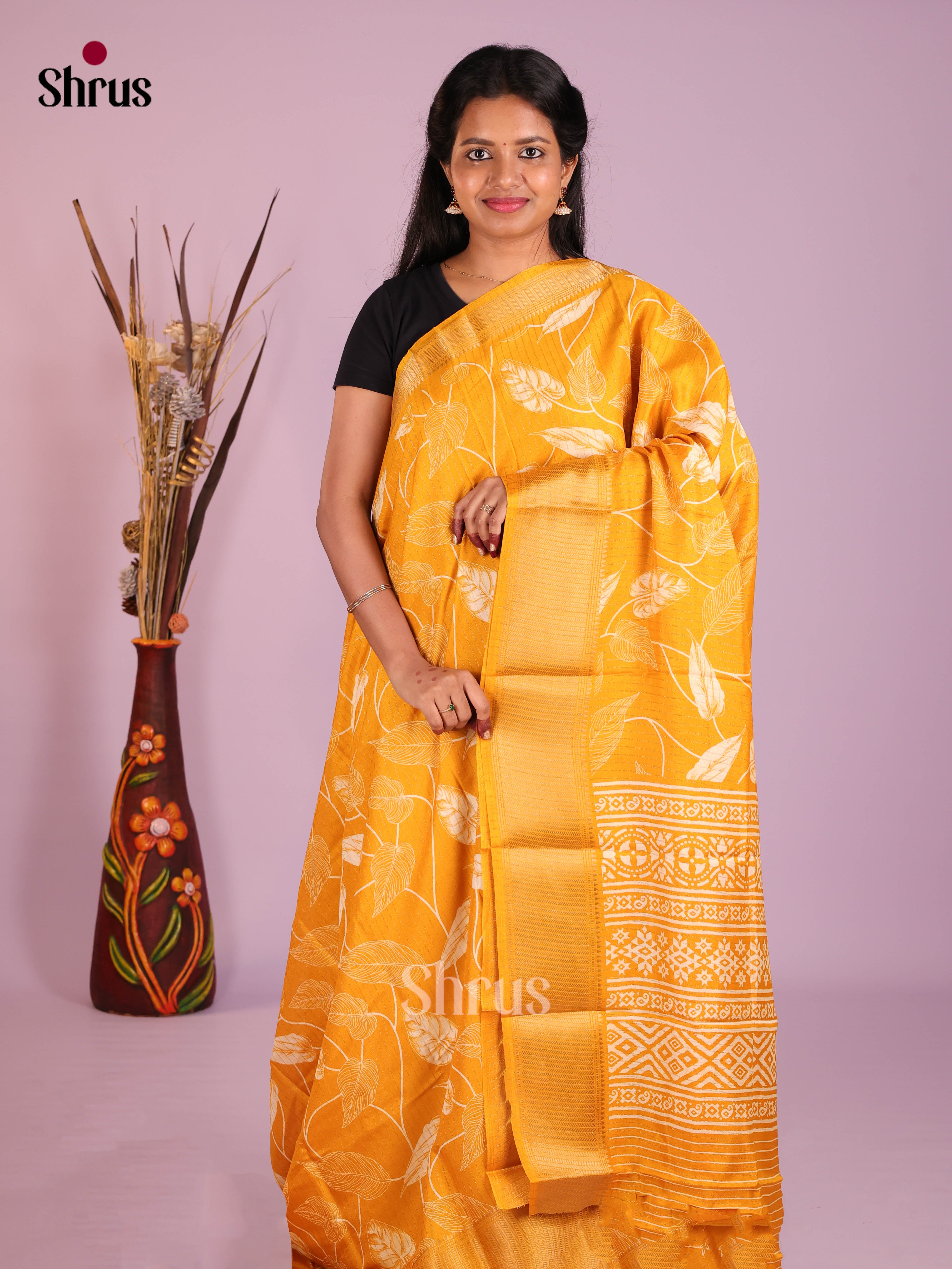 DIS09821 - Semi Crepe Saree - Shop on Shrus.com