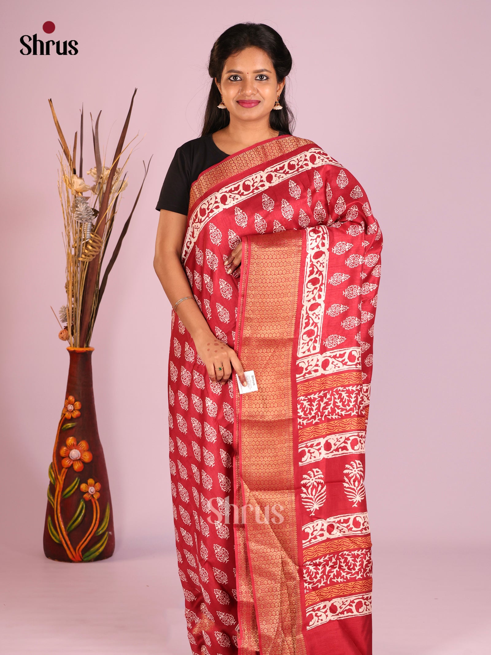 REd - Semi Crepe Saree