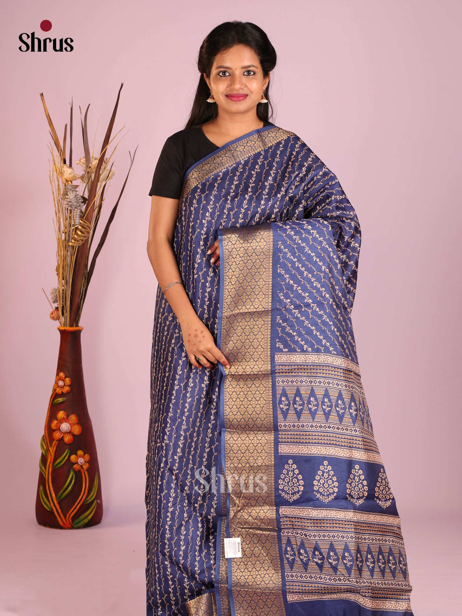 DIS10280 - Semi Crepe Saree - Shop on Shrus.com