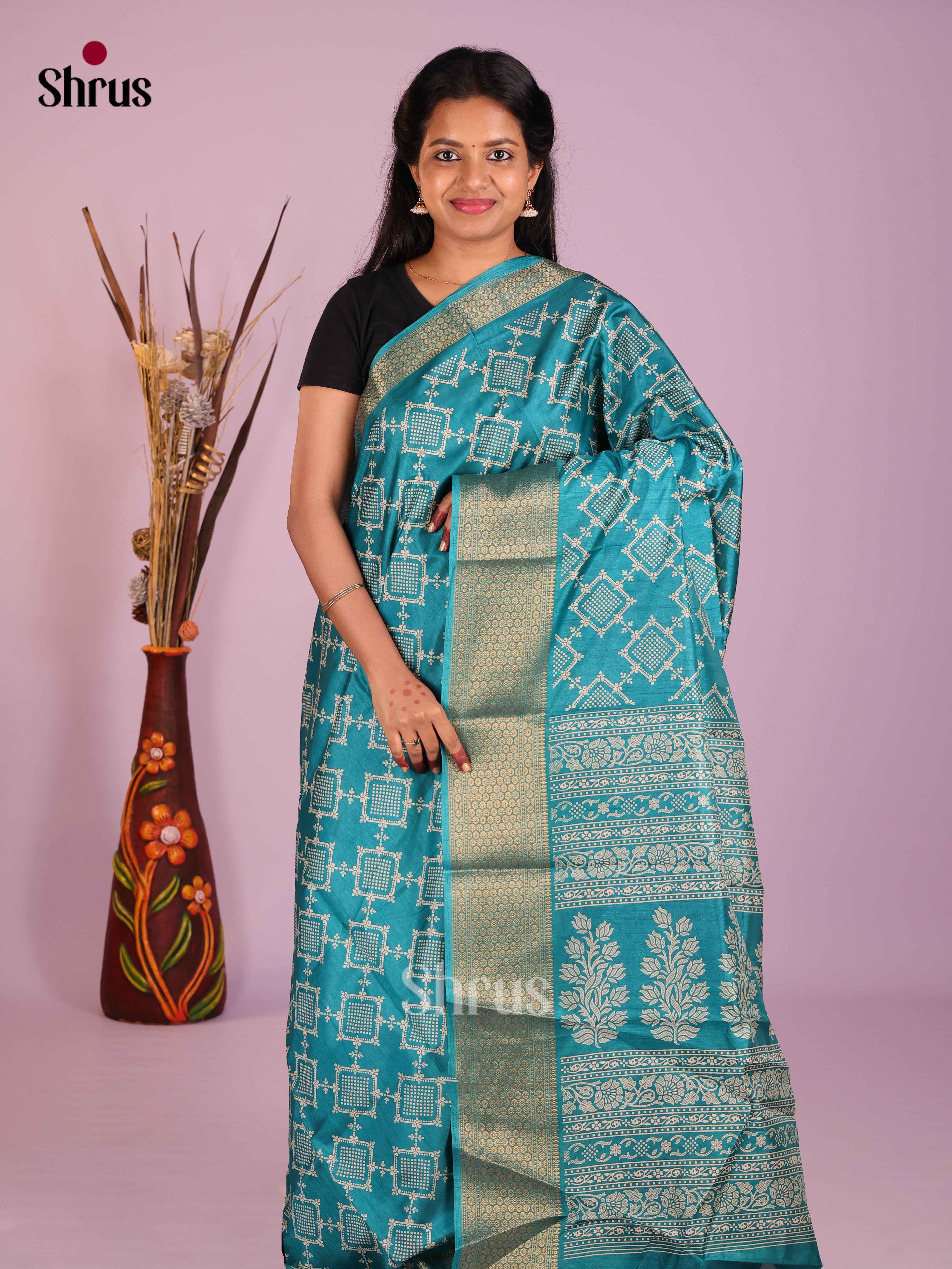 DIS10295 - Semi Crepe Saree - Shop on Shrus.com