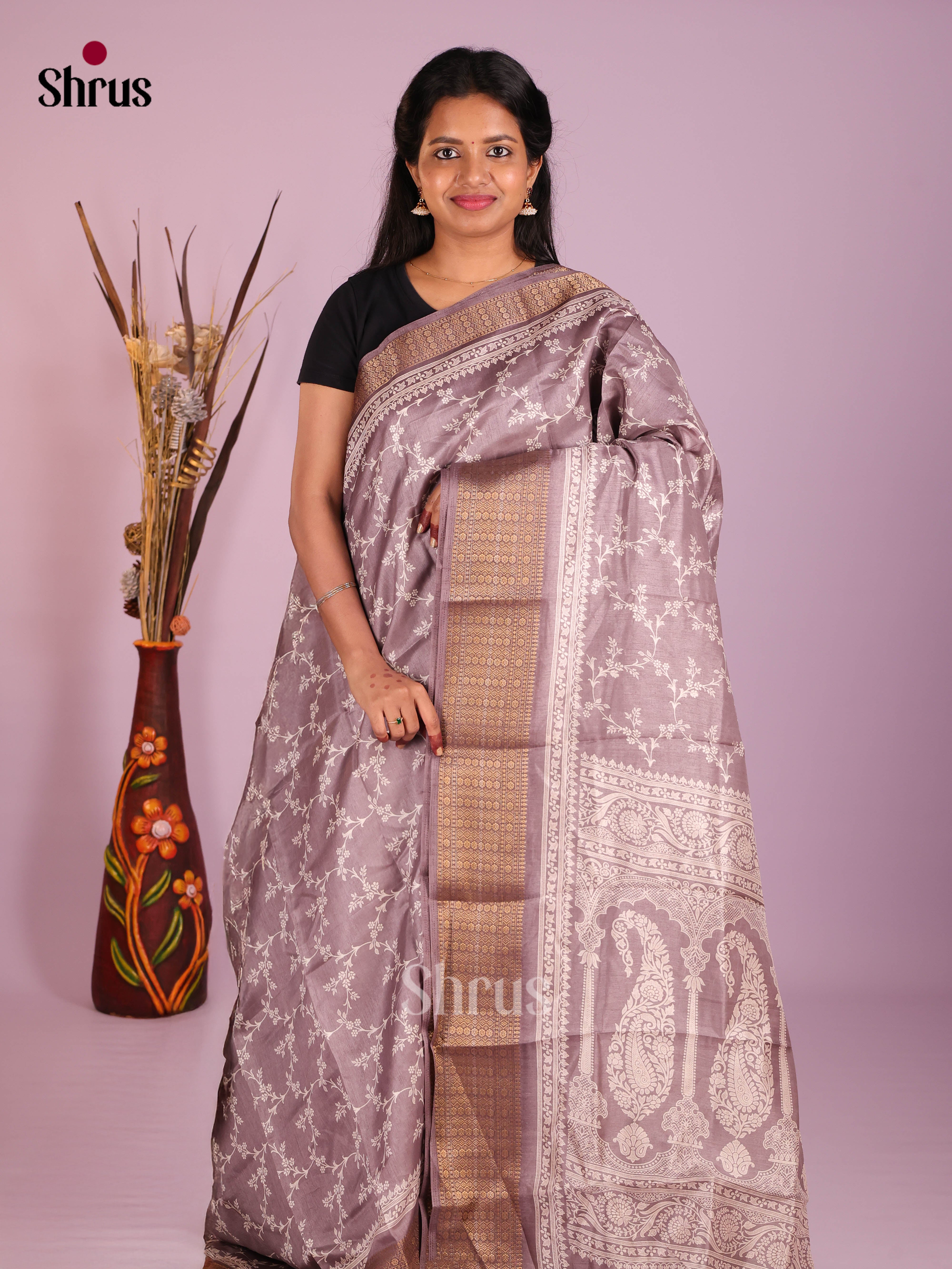 DIS10303 - Semi Crepe Saree - Shop on Shrus.com