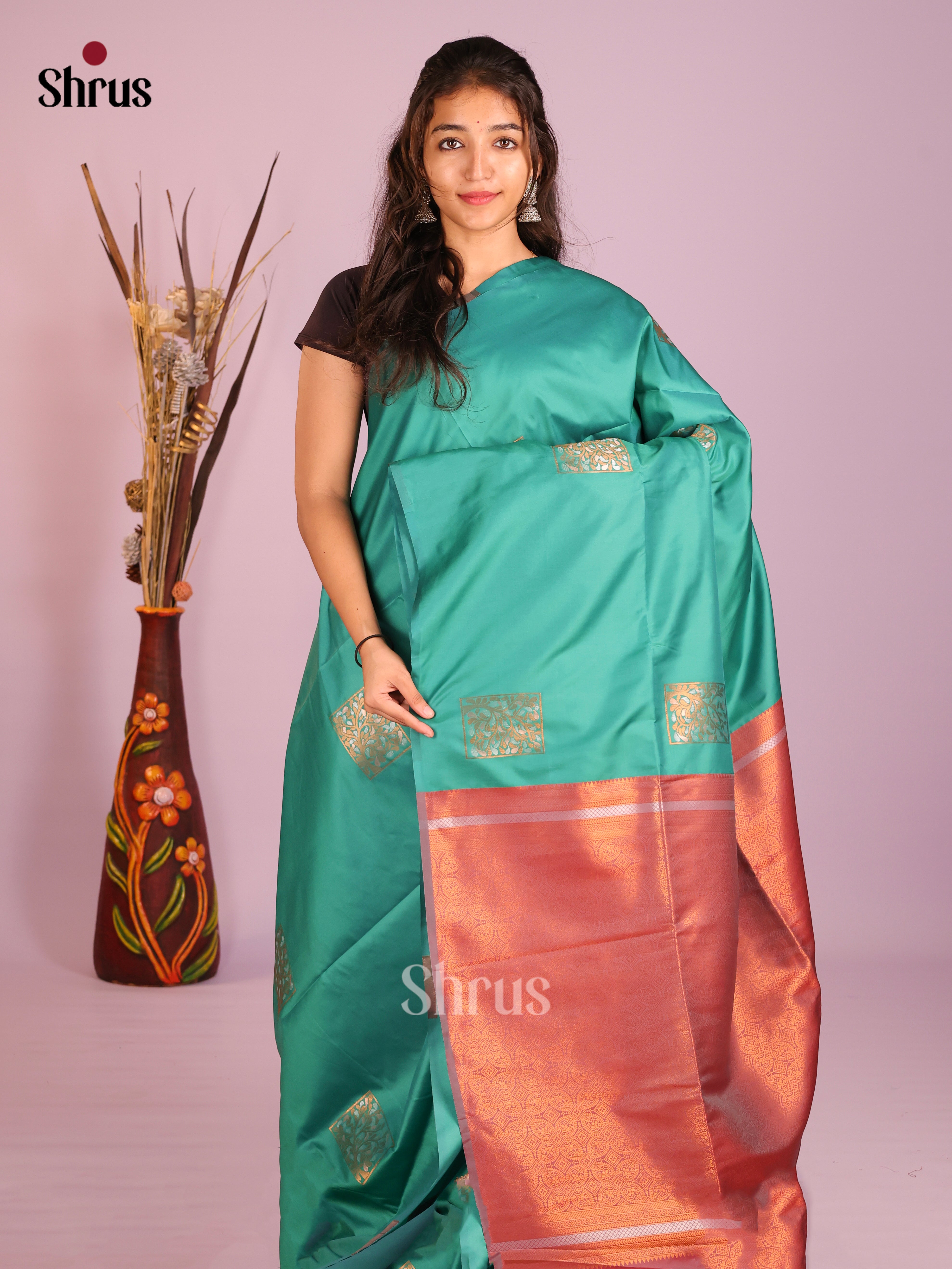 Green & Orangish Pink - Semi Softsilk Saree