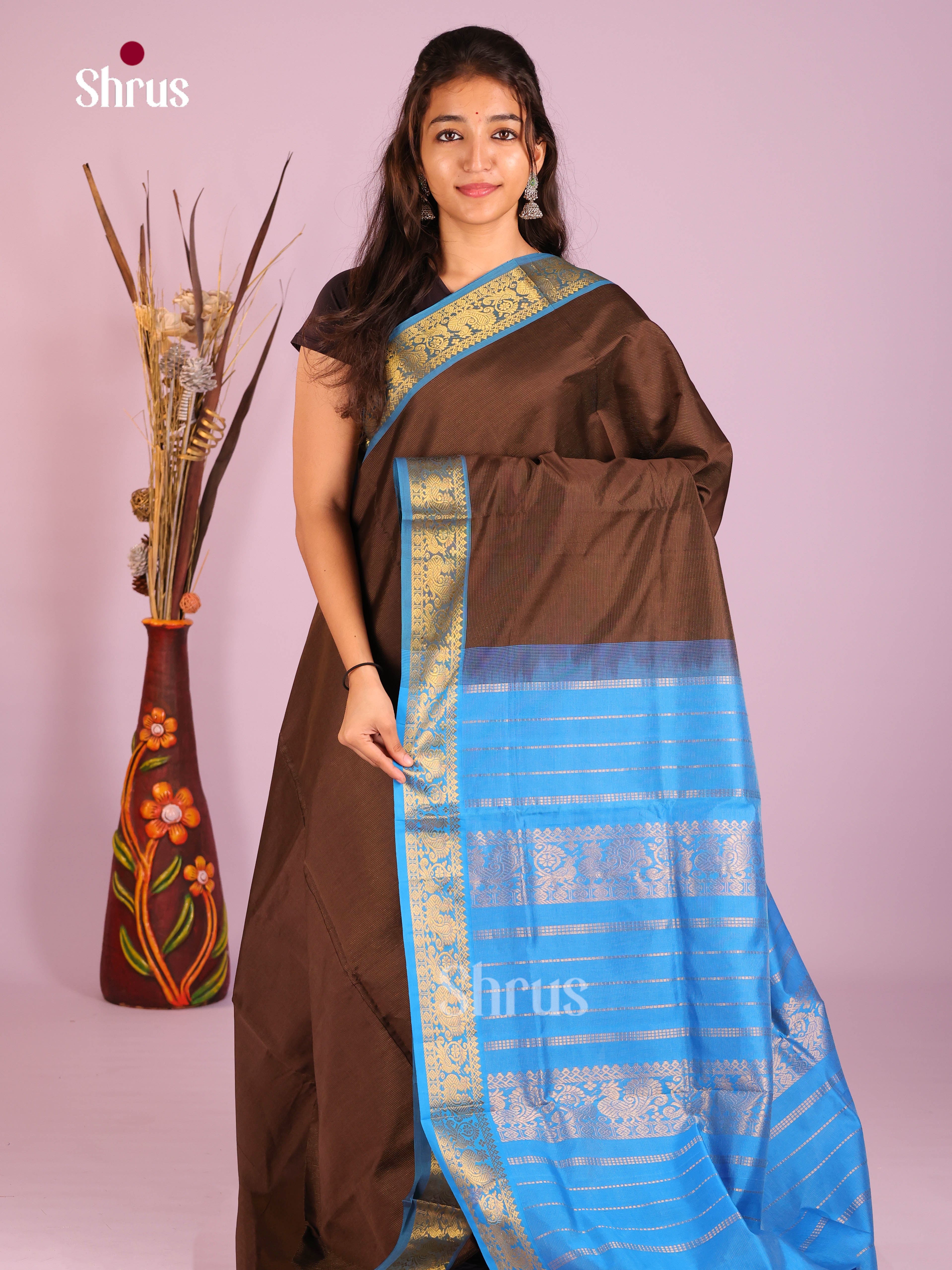 DIS10446 - Silkcotton-halfpure Saree - Shop on Shrus.com