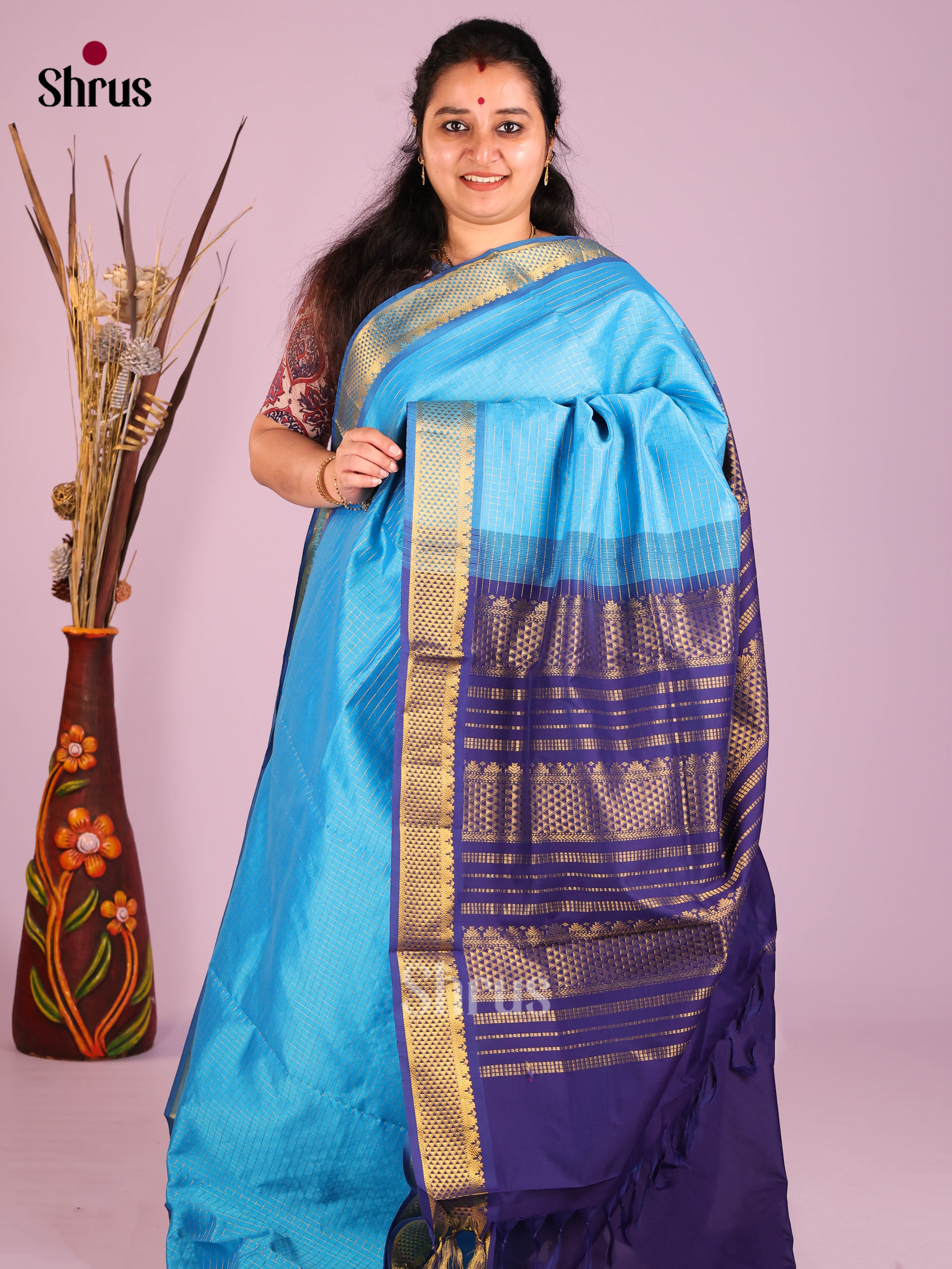 DIS10480 - Silkcotton-halfpure Saree - Shop on Shrus.com