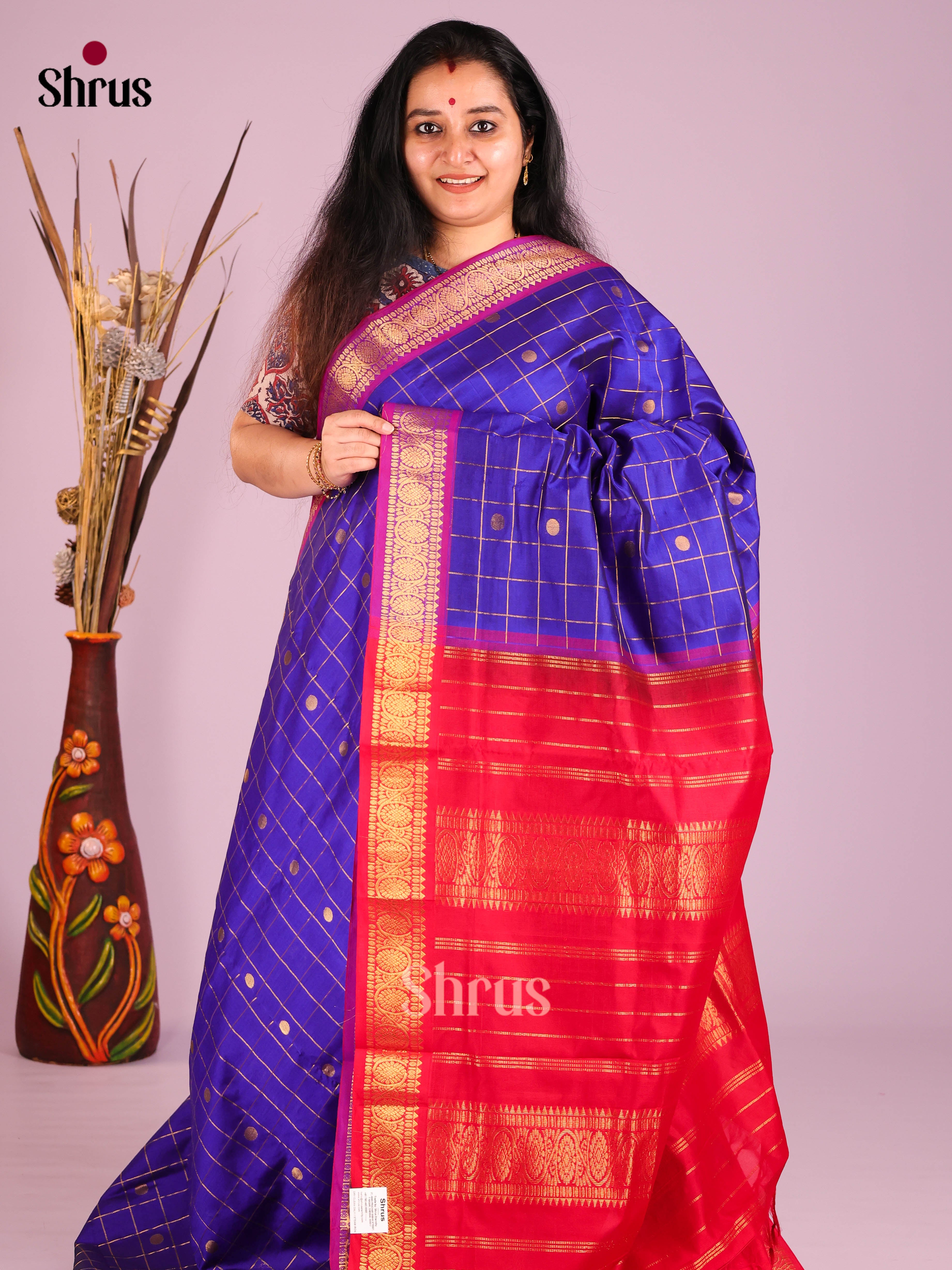 DIS10486 - Silkcotton-halfpure Saree - Shop on Shrus.com