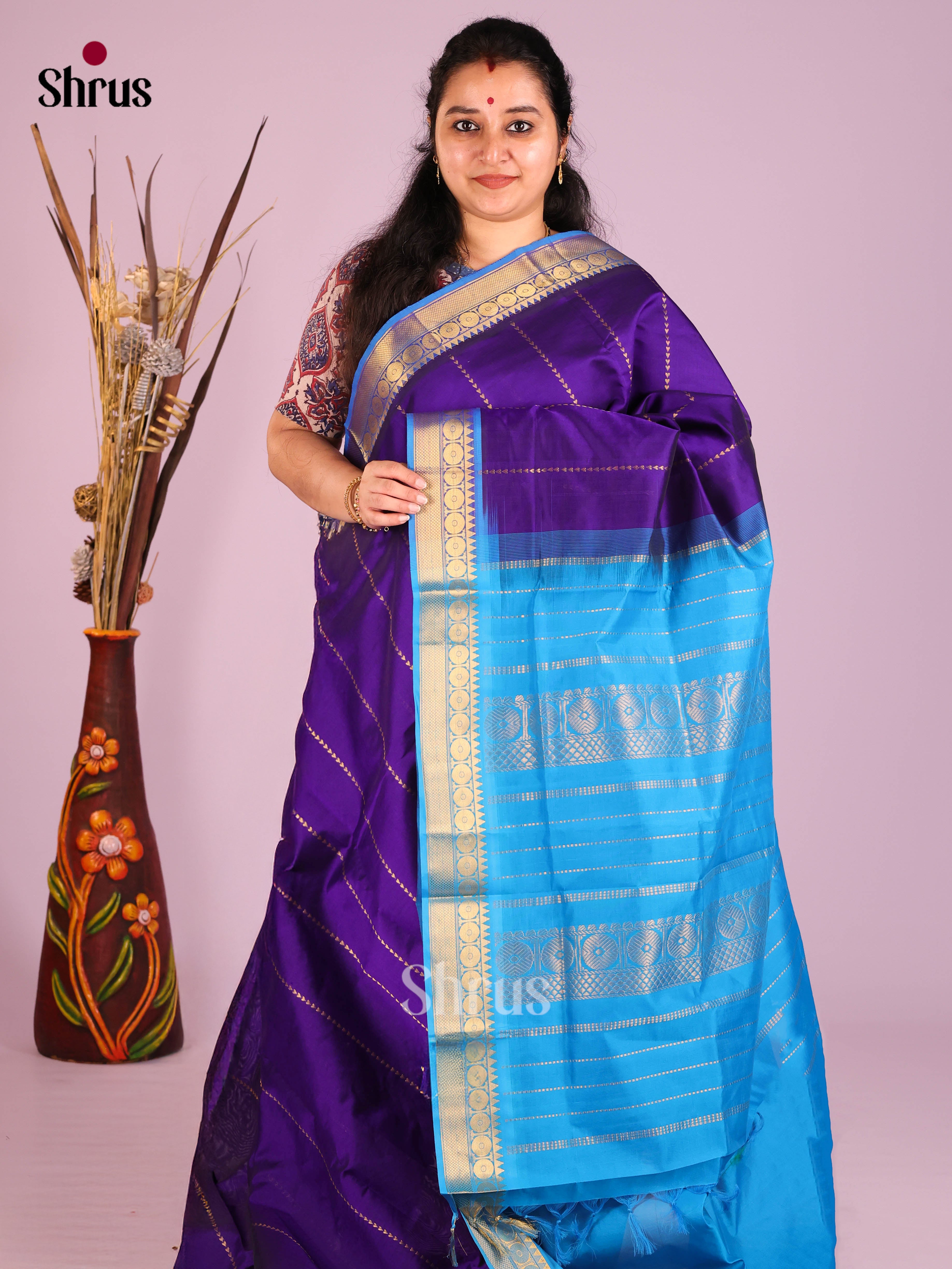 DIS10528 - Silkcotton-halfpure Saree - Shop on Shrus.com