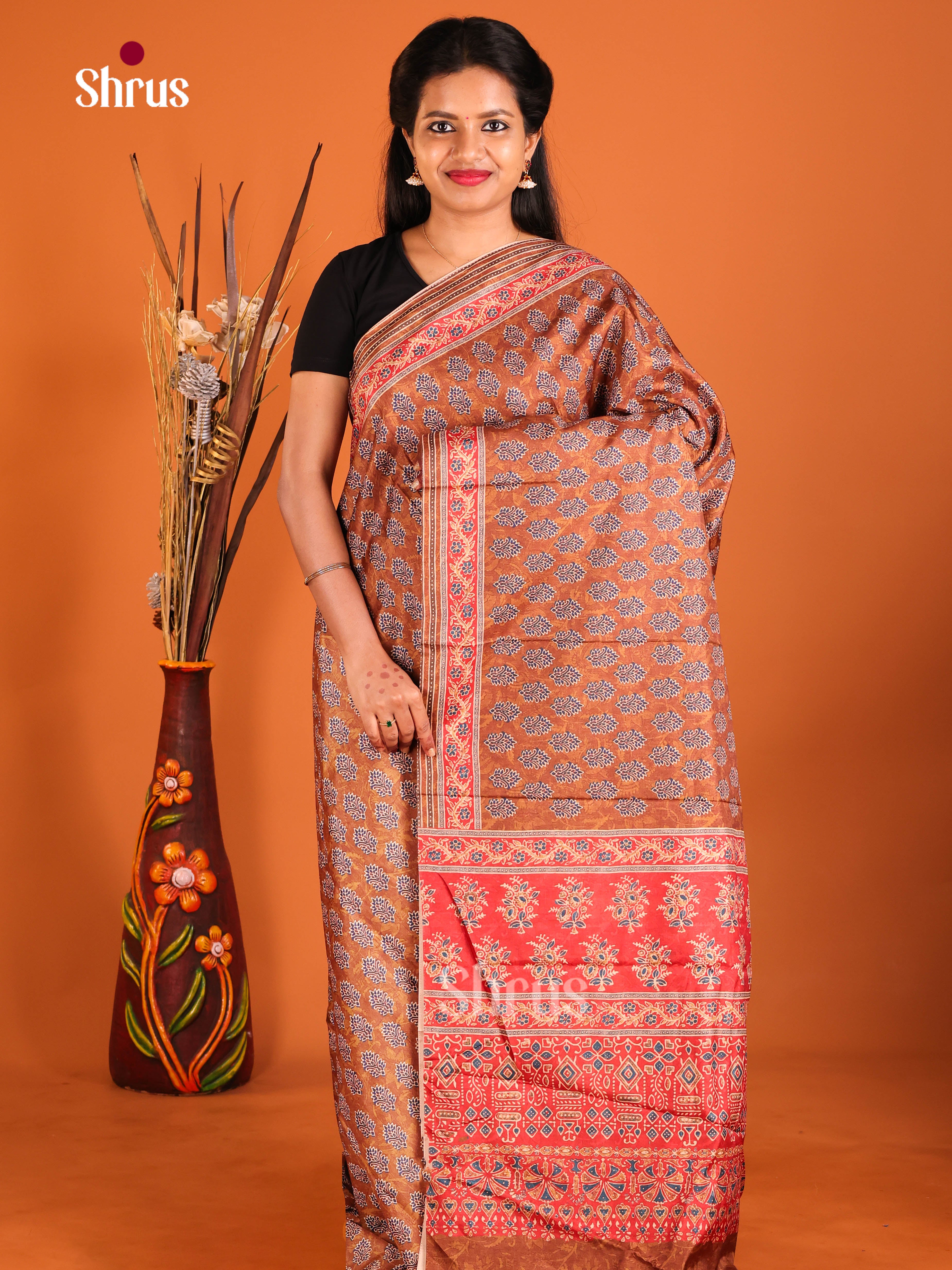 Brown & Red - Semi Crepe Saree