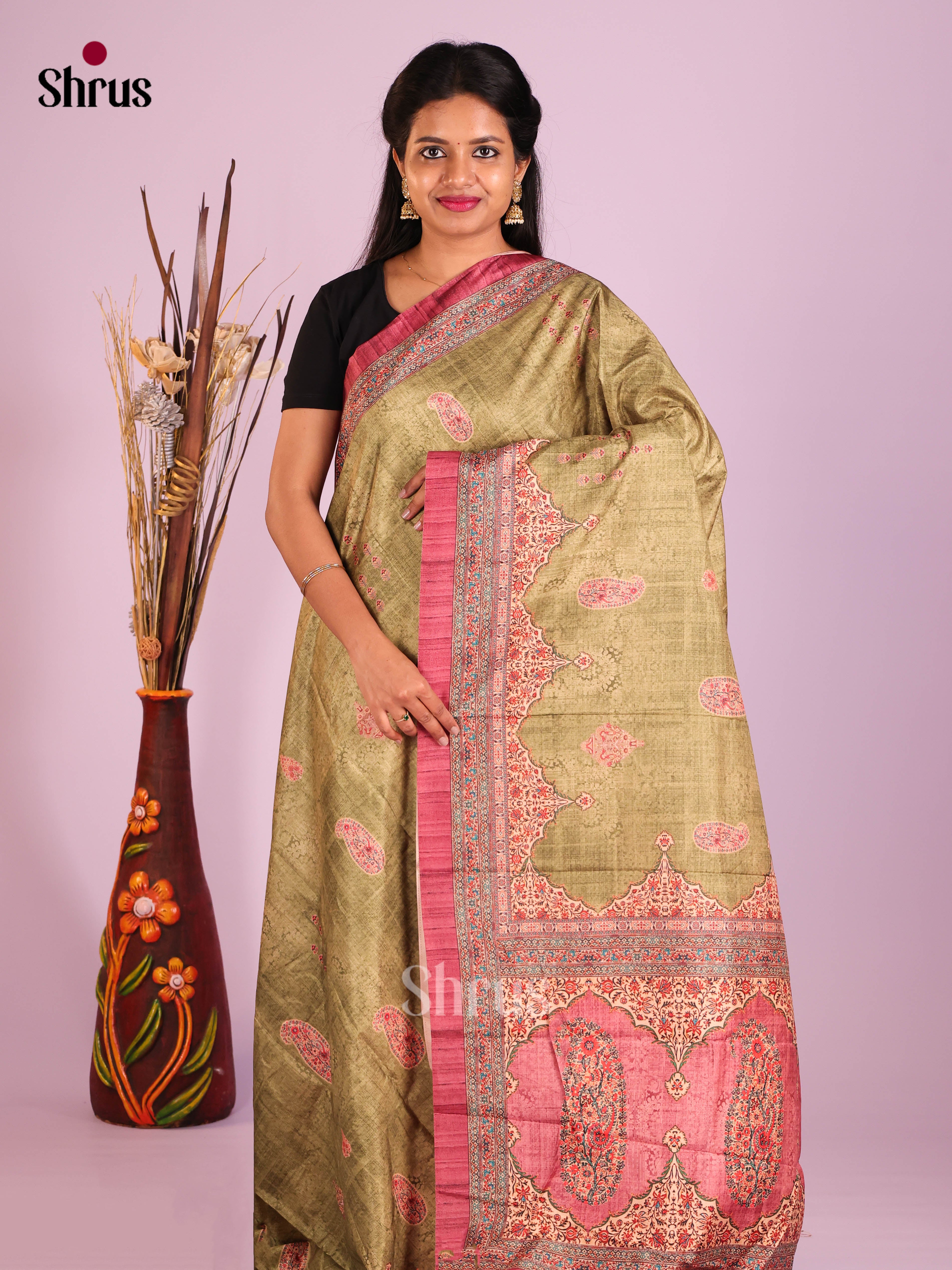 Green & Pink - Semi Crepe Saree