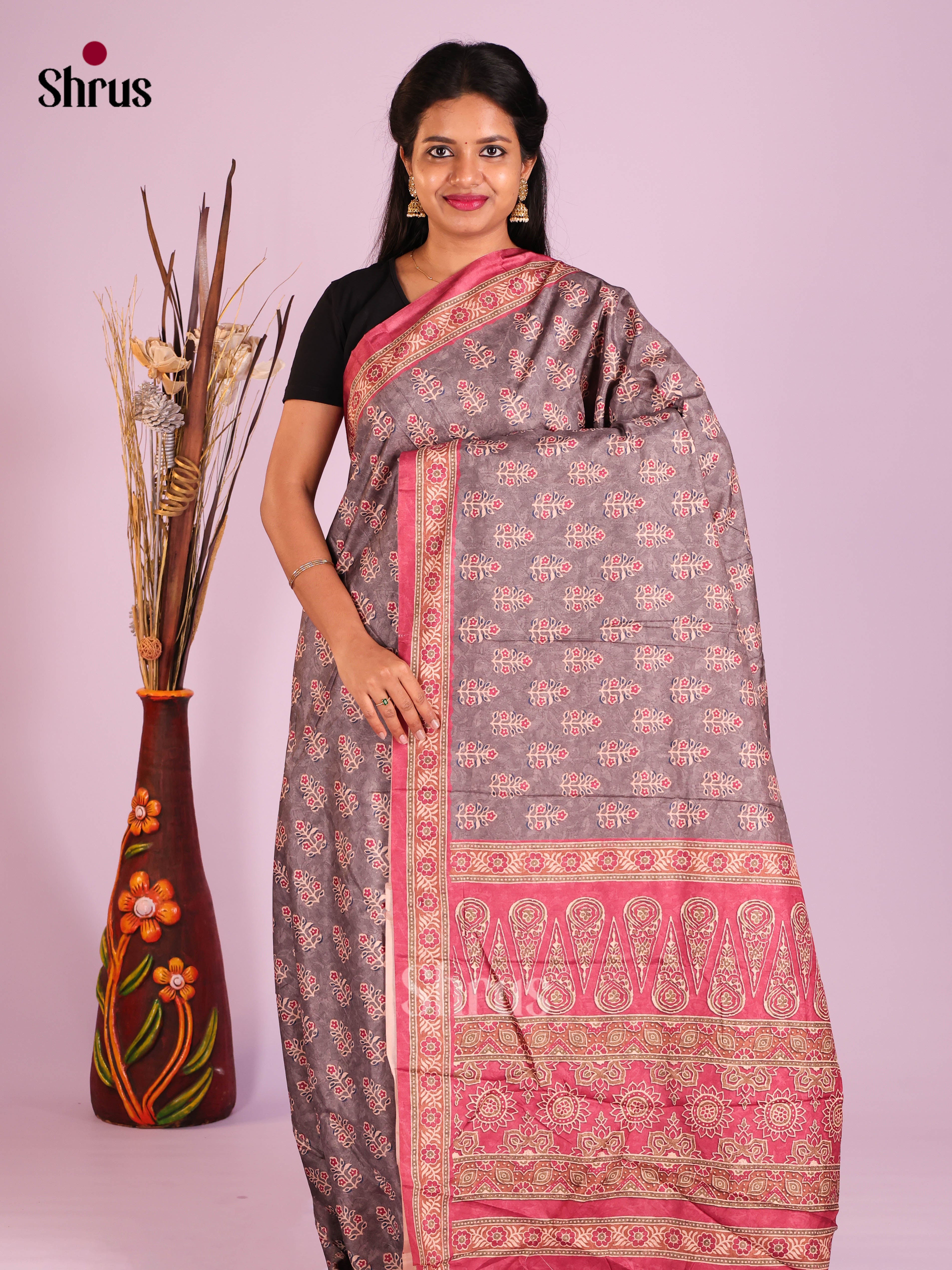 Grey & Maroon - Semi Crepe Saree - Shop on Shrus.com