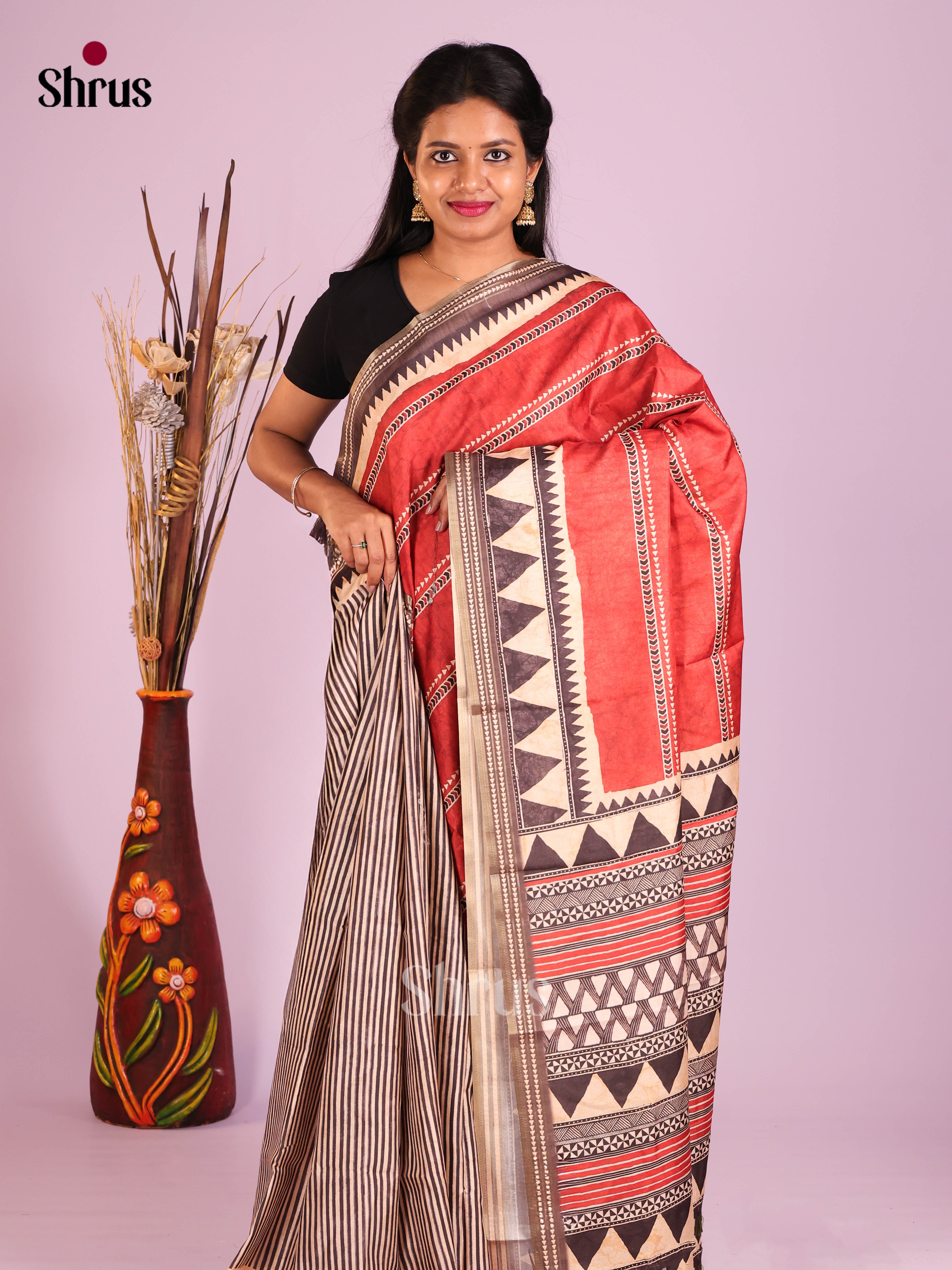 Red & Brown - Semi matka Saree
