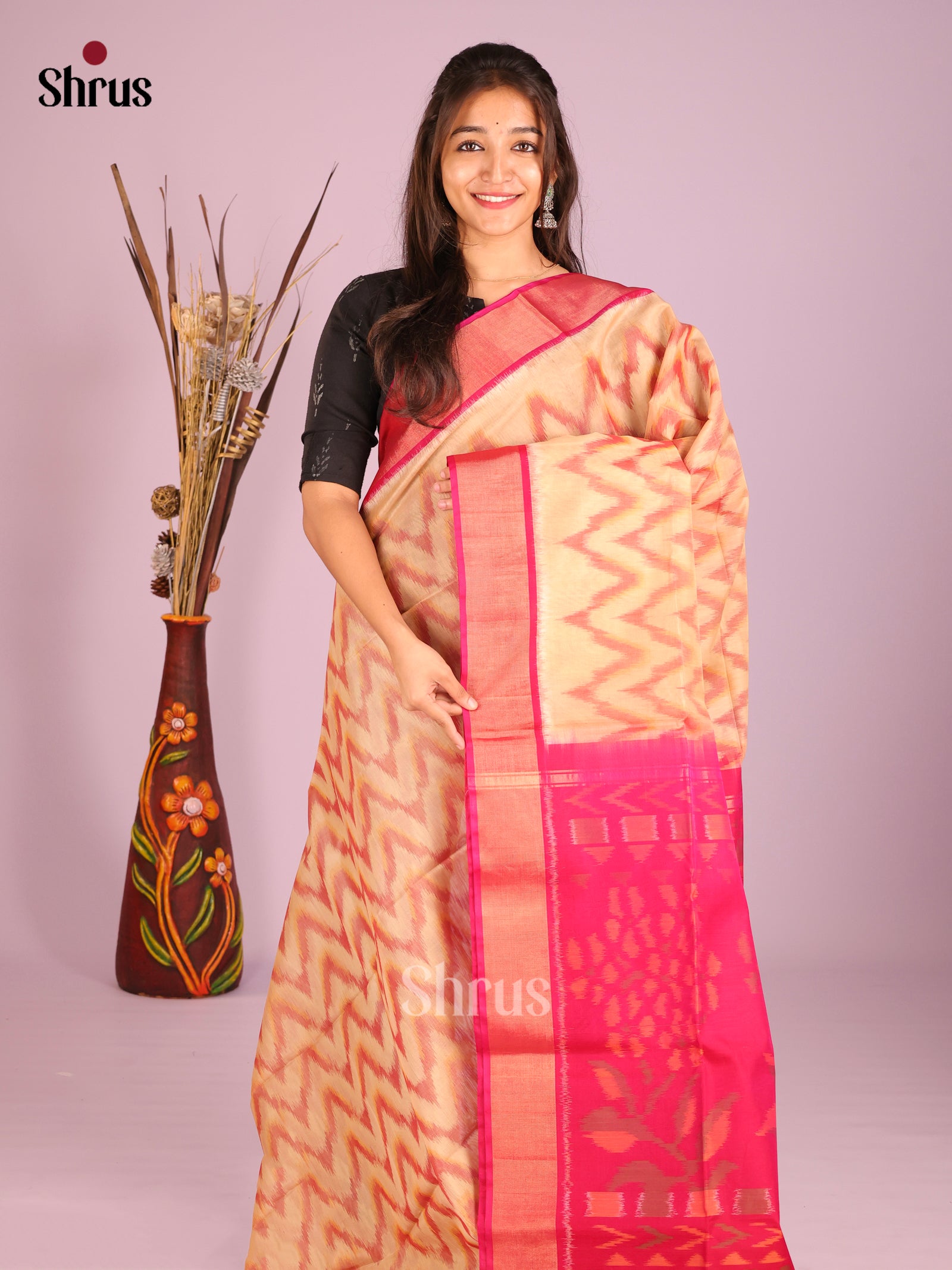 Peach & Pink - Pochampally sico Saree - Shop on Shrus.com