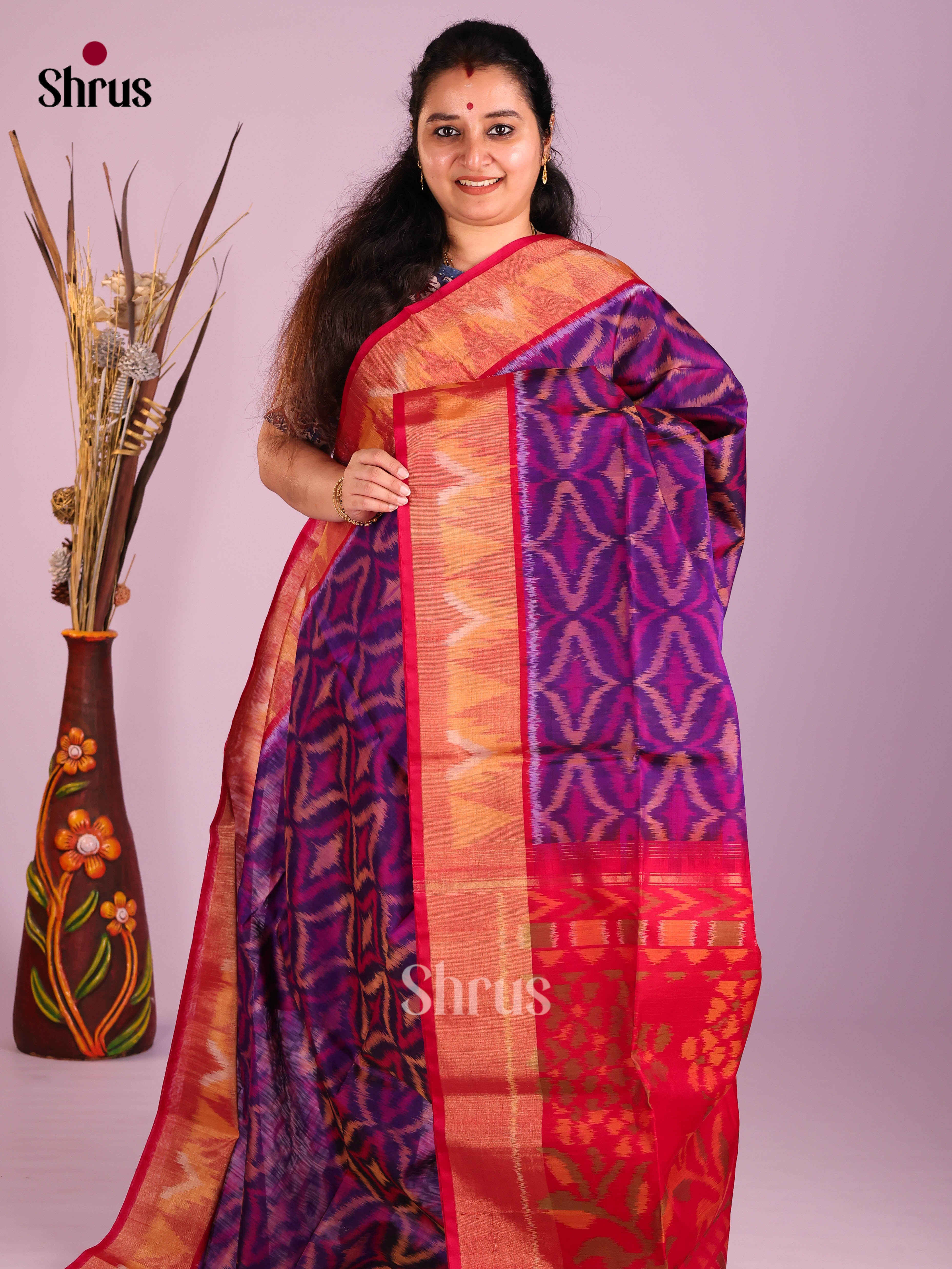 Violet & Red - Pochampally sico Saree