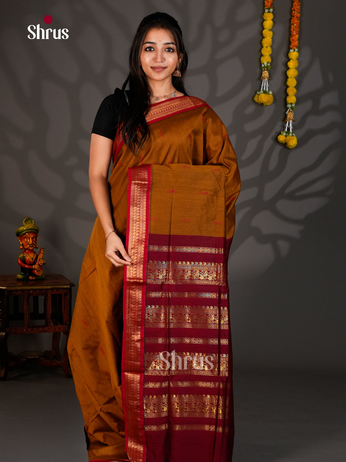 DIS12104 - Kalyani Cotton Saree - Shop on Shrus.com