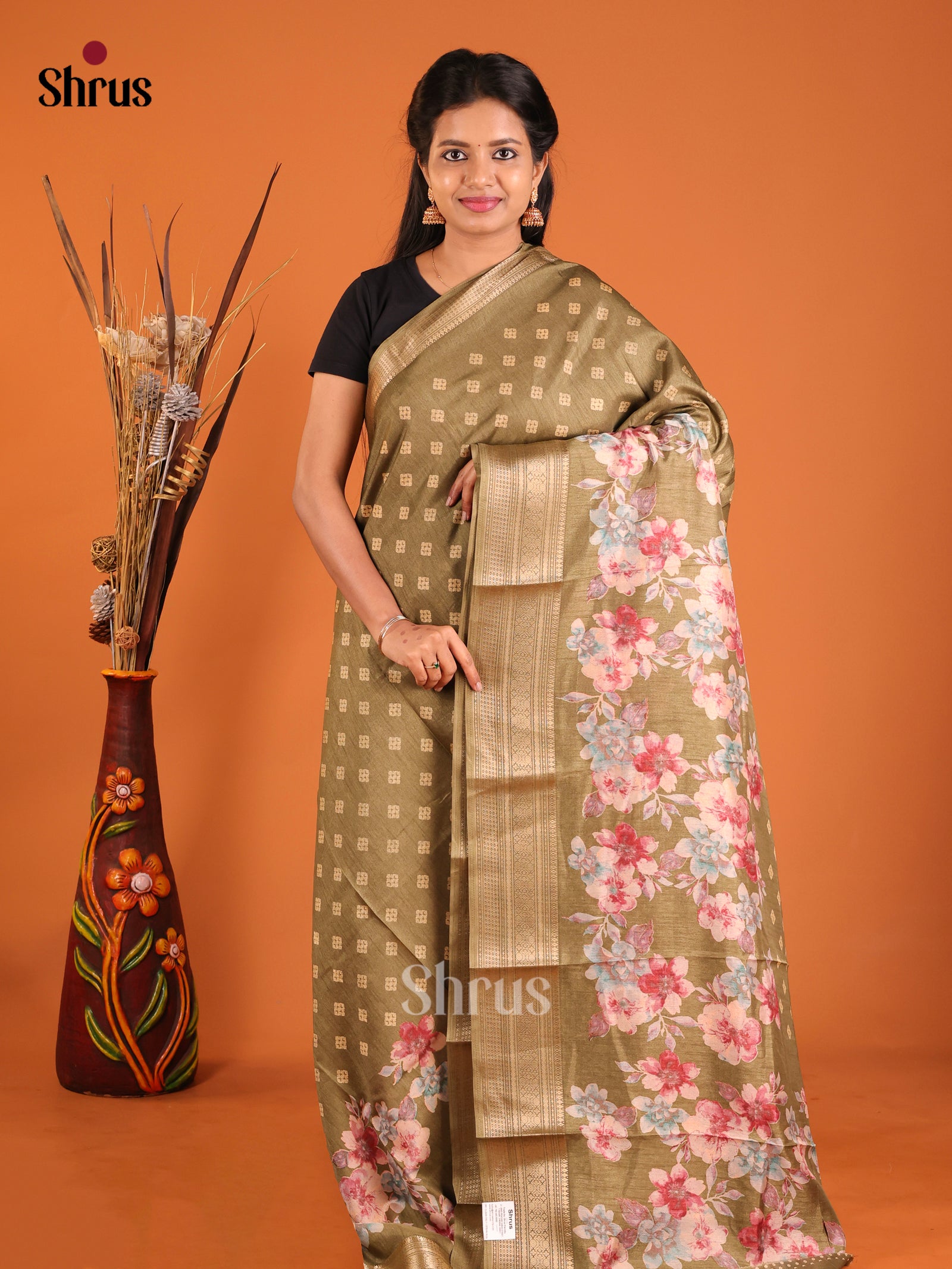 Green - Semi Crepe Saree - Shop on Shrus.com