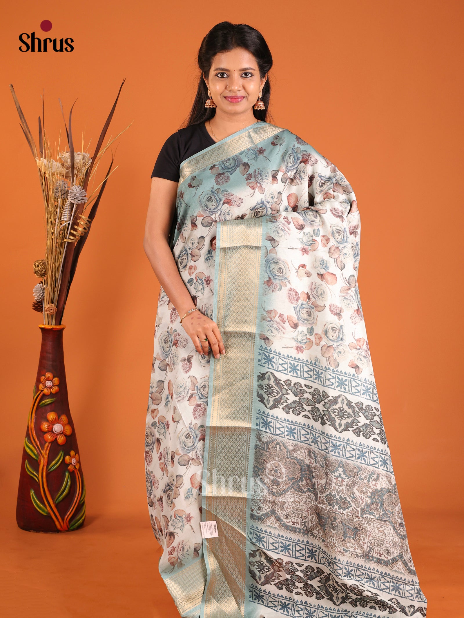 DIS12214 - Semi Crepe Saree - Shop on Shrus.com
