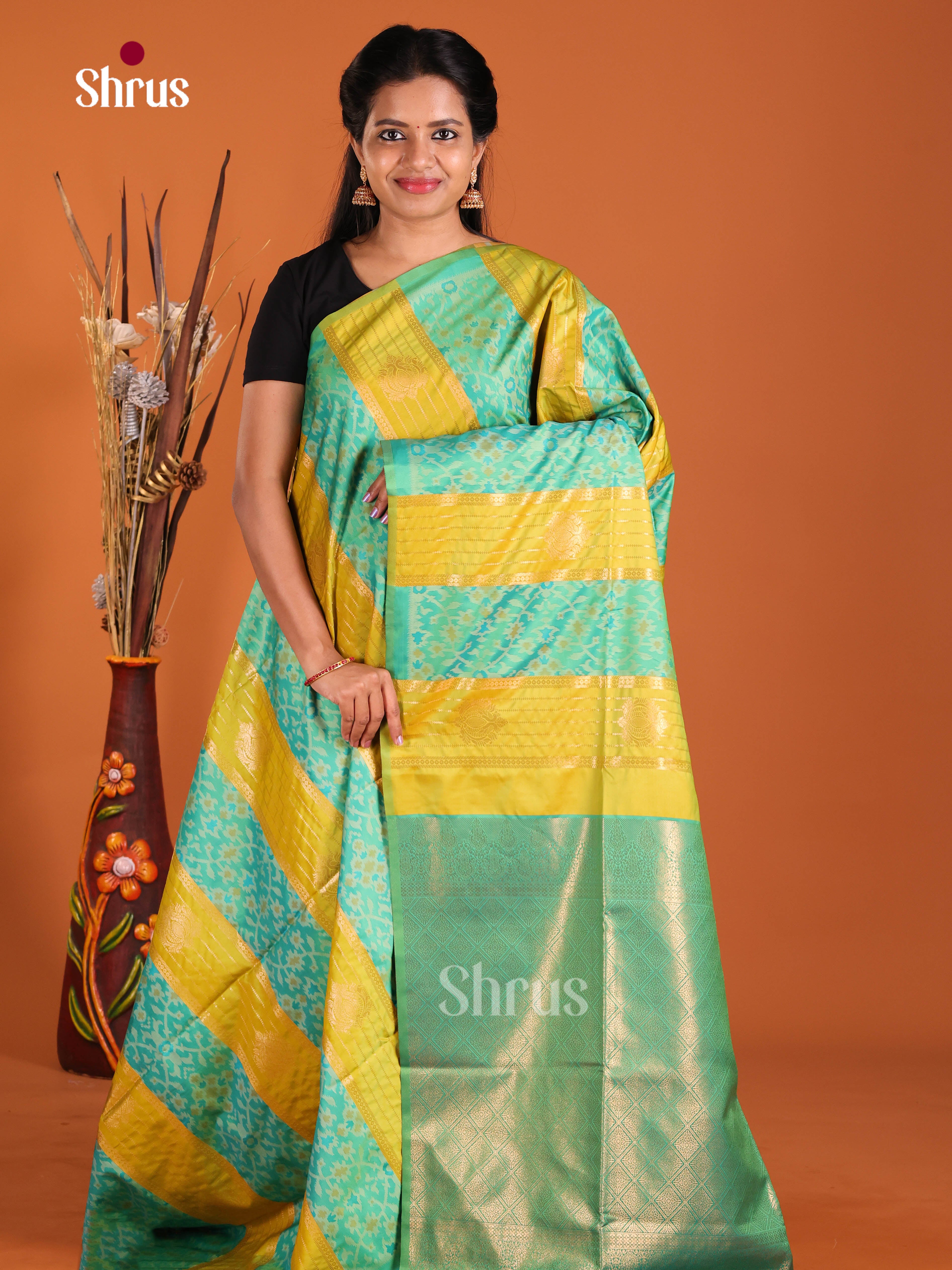 DIS13111 - Semi Softsilk Saree