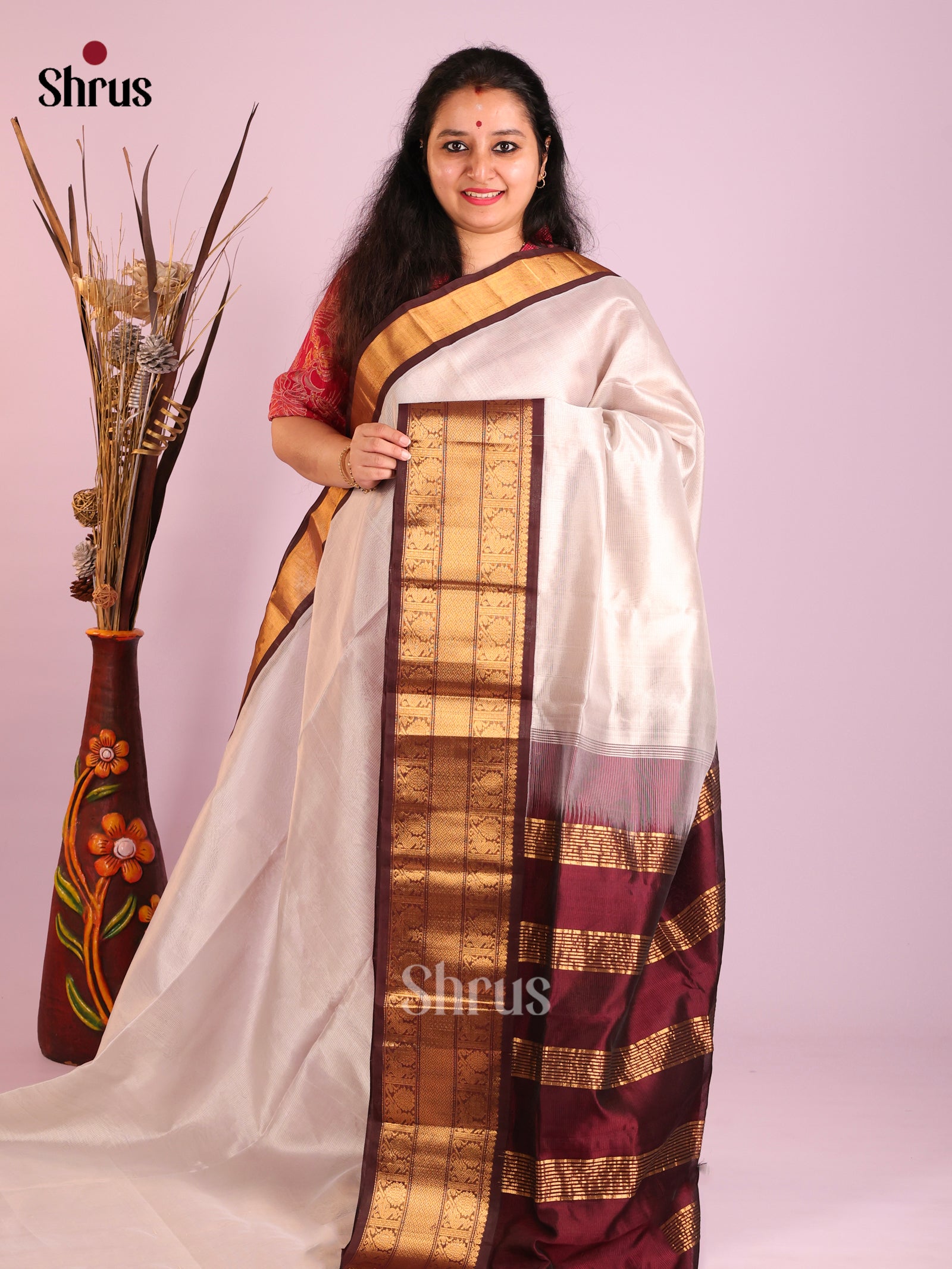 DIS13861 - Korvai-Medium border Saree - Shop on Shrus.com