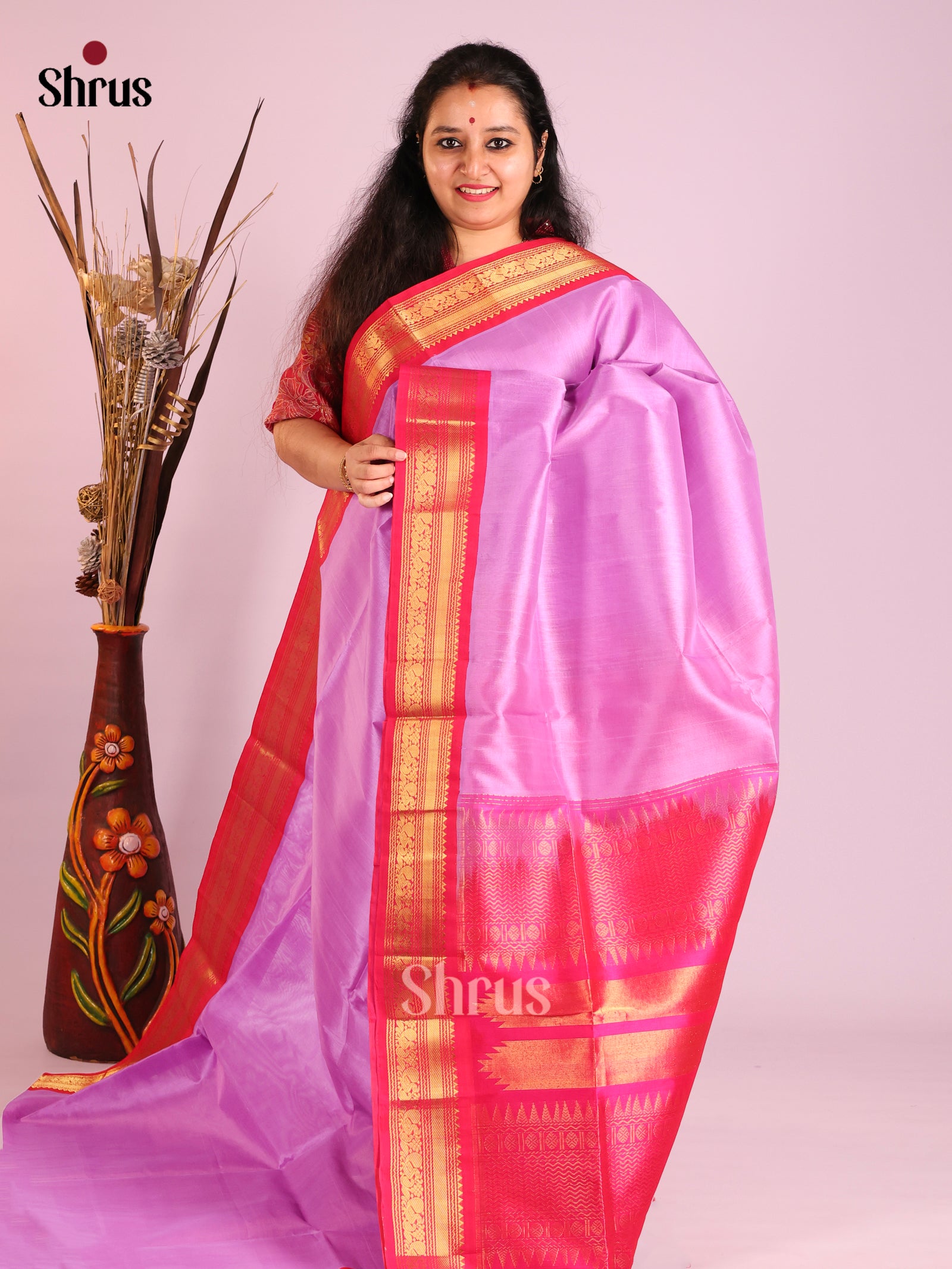 DIS13878 - Korvai-Small border Saree