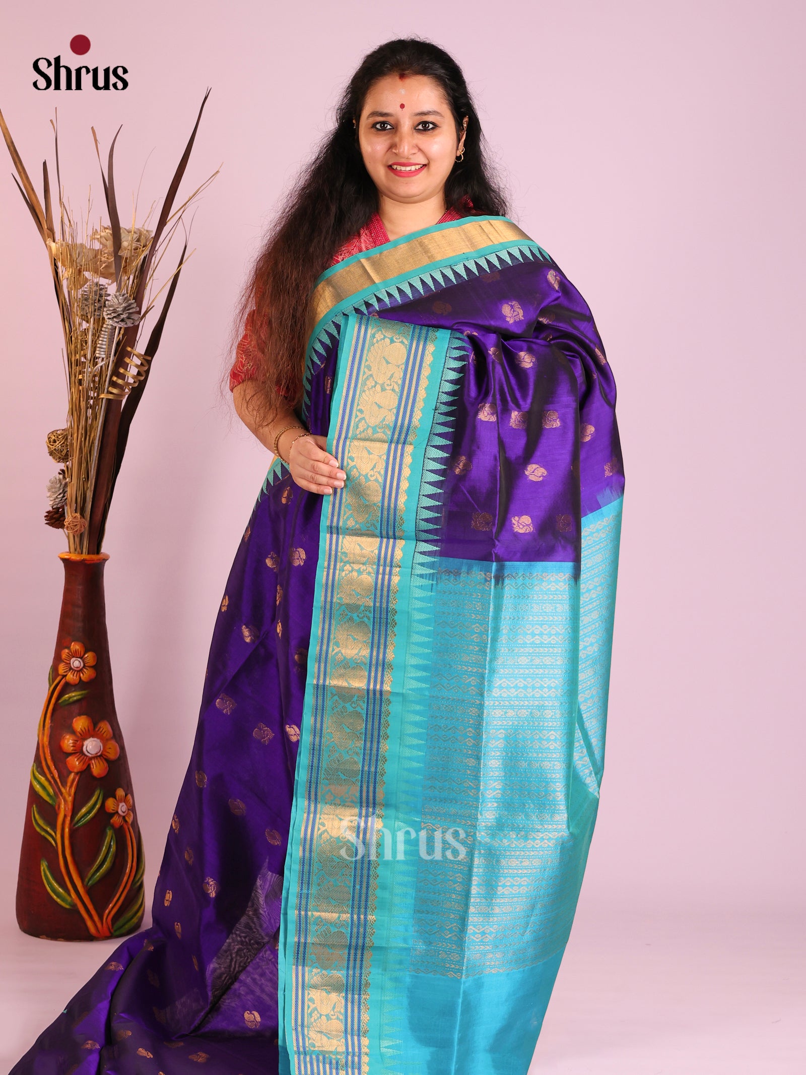 DIS13889 - Korvai-Small border Saree