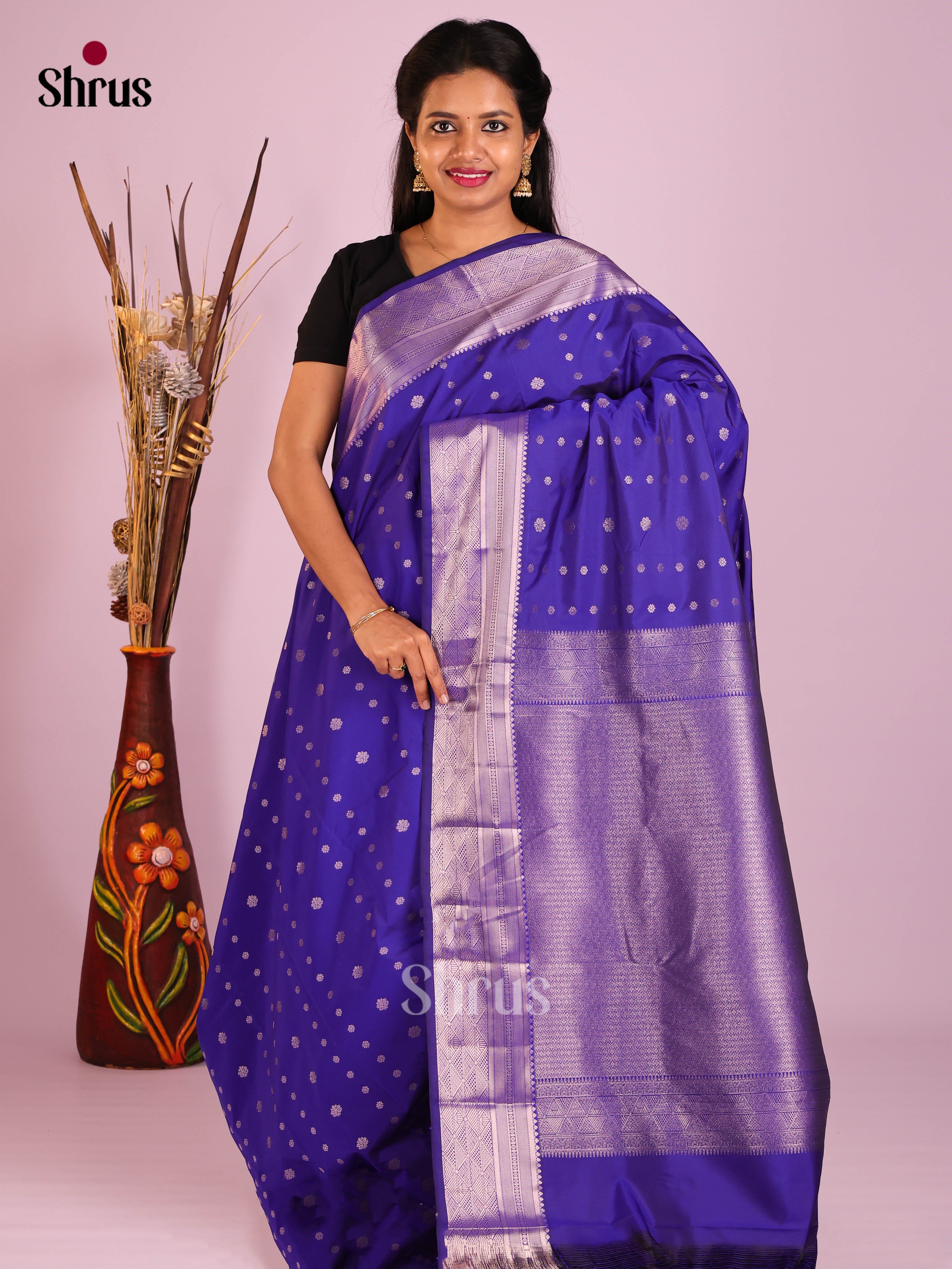 DIS13996 - Semi Kanchipuram Saree