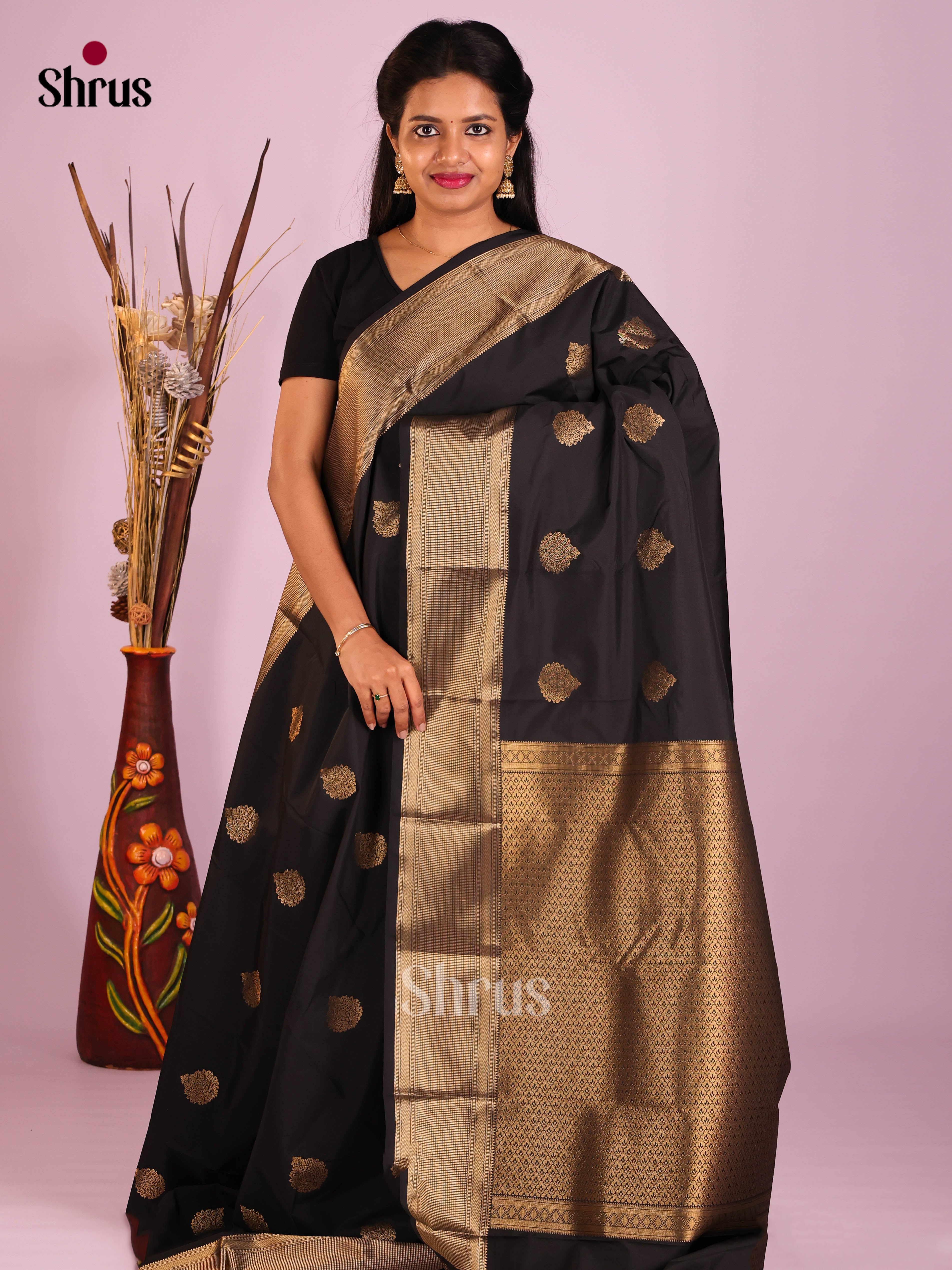 DIS14032 - Semi Kanchipuram Saree - Shop on Shrus.com