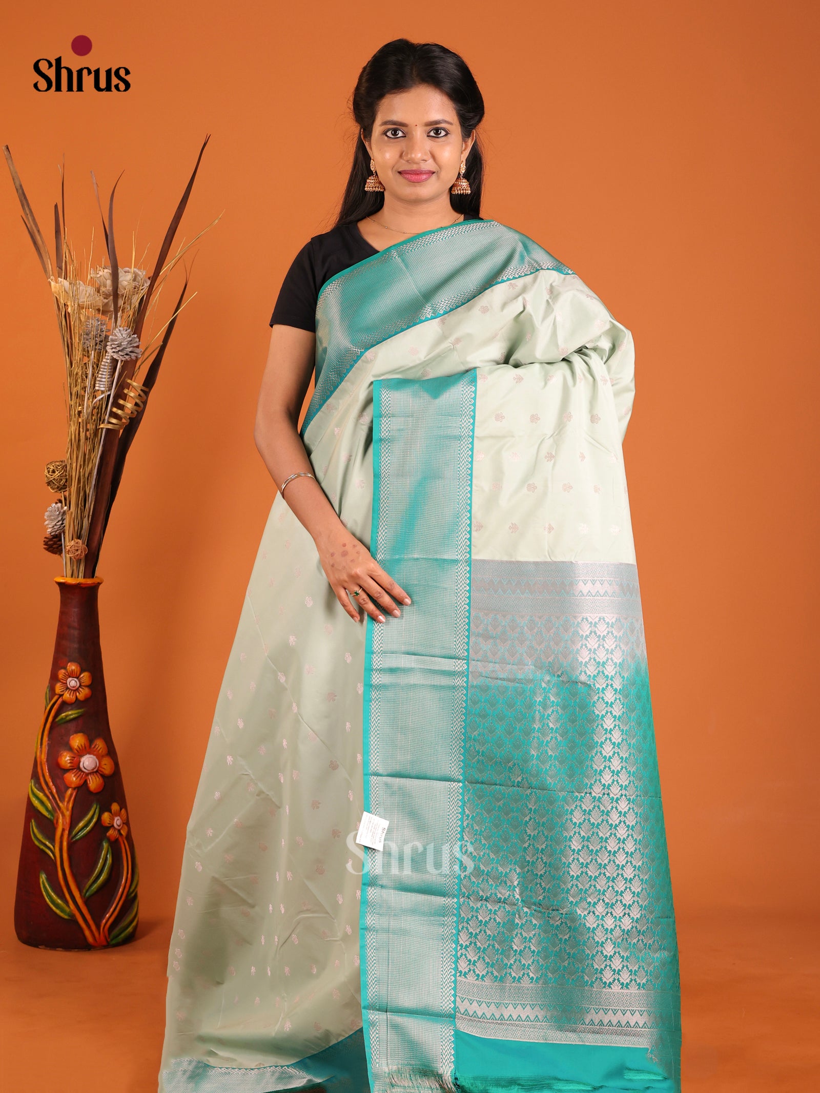 Ice Green & Green - Semi Kanchipuram Saree - Shop on Shrus.com