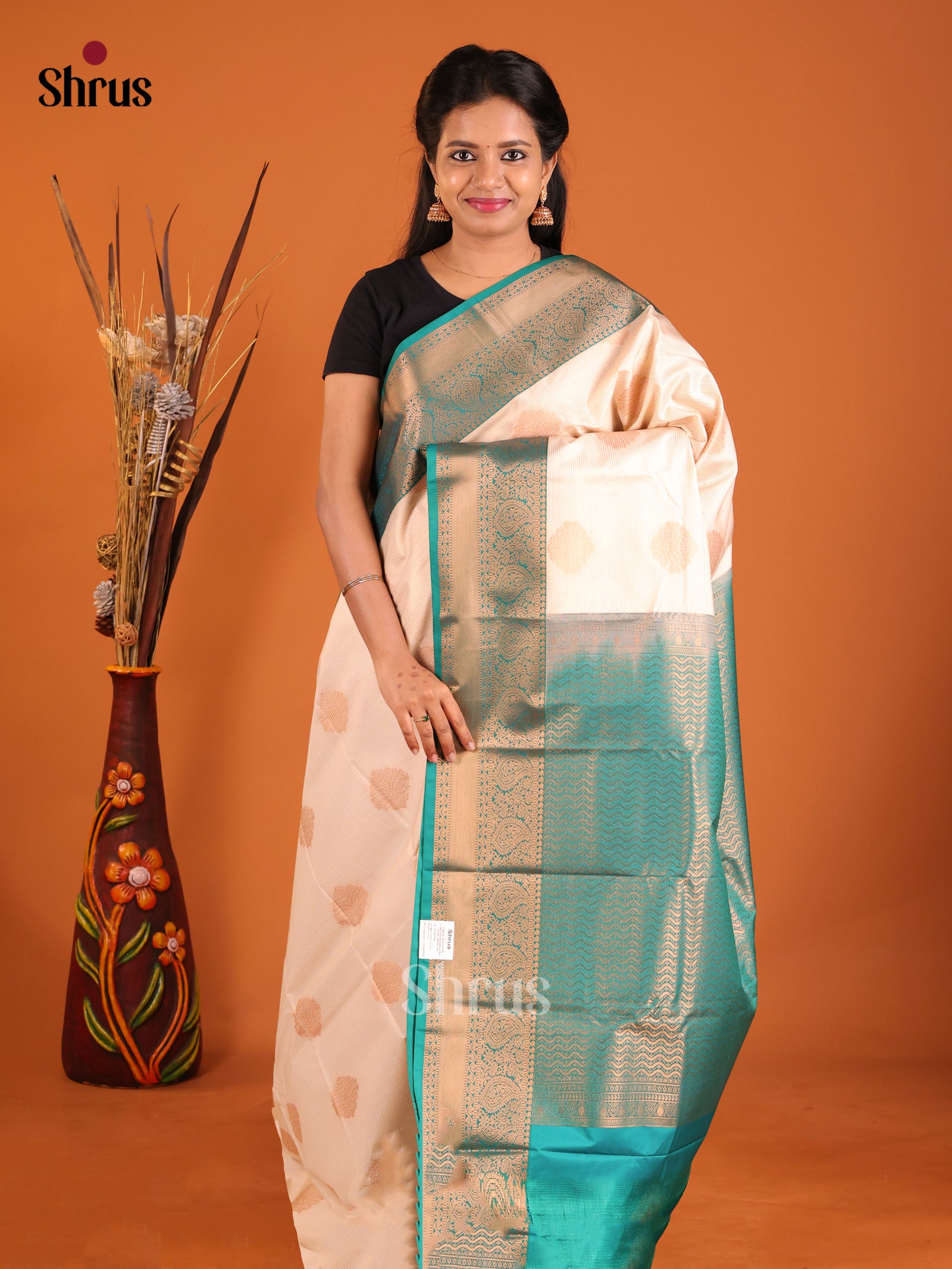 Cream & Green - Semi Kanchipuram Saree