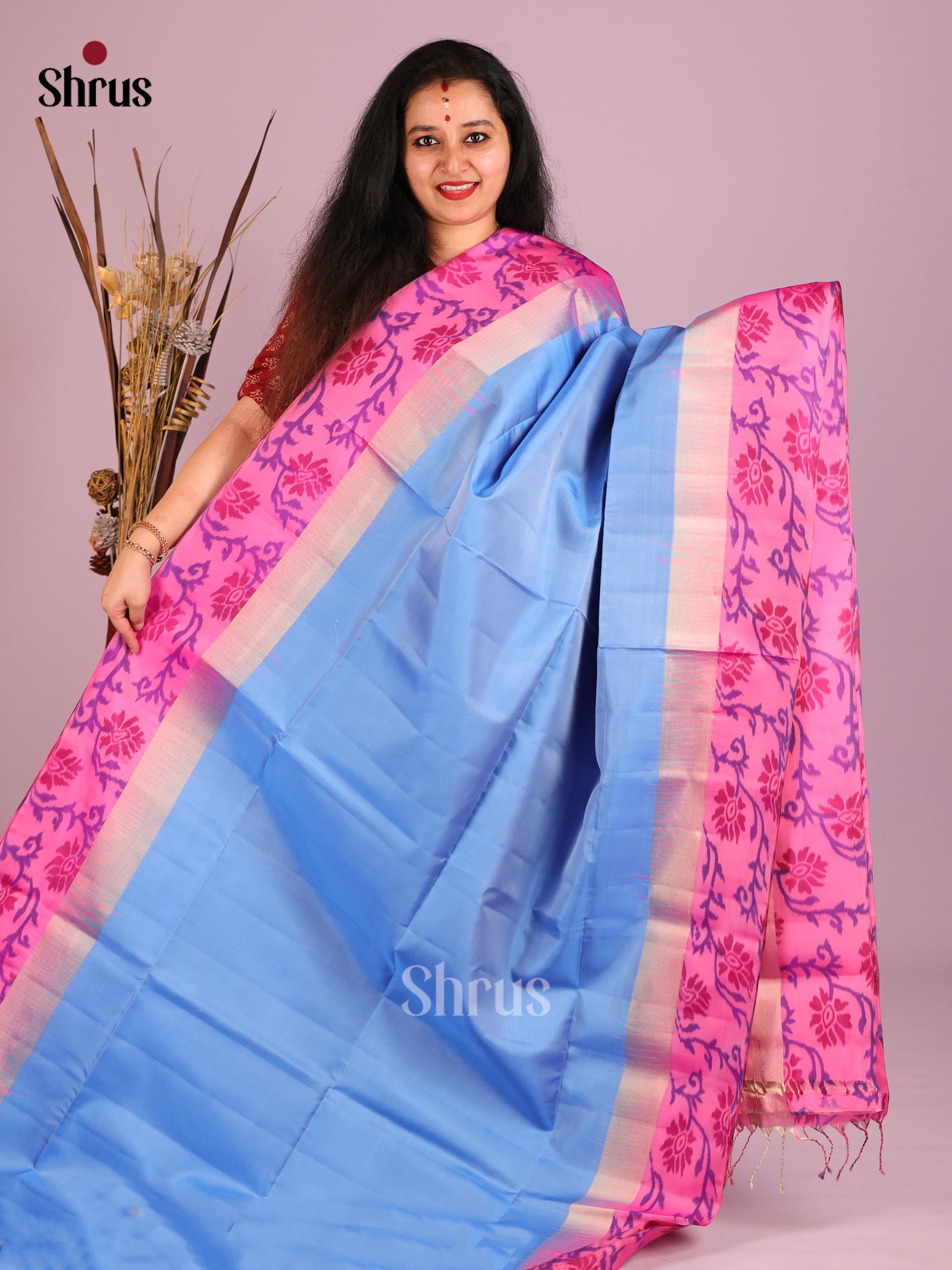 DIS14475 - Soft Silk (HR) Saree - Shop on Shrus.com