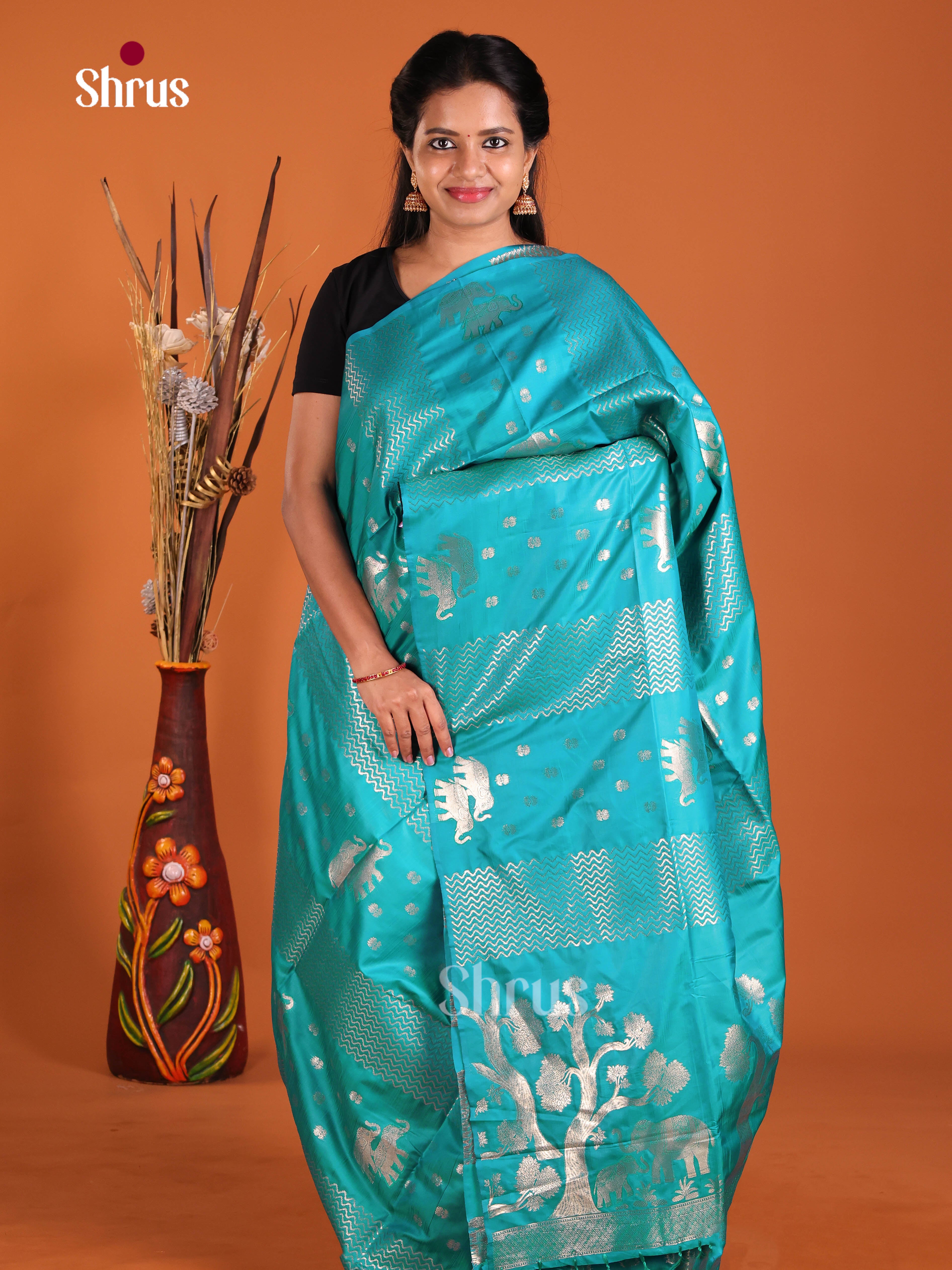 DIS14954 - Semi Softsilk Saree
