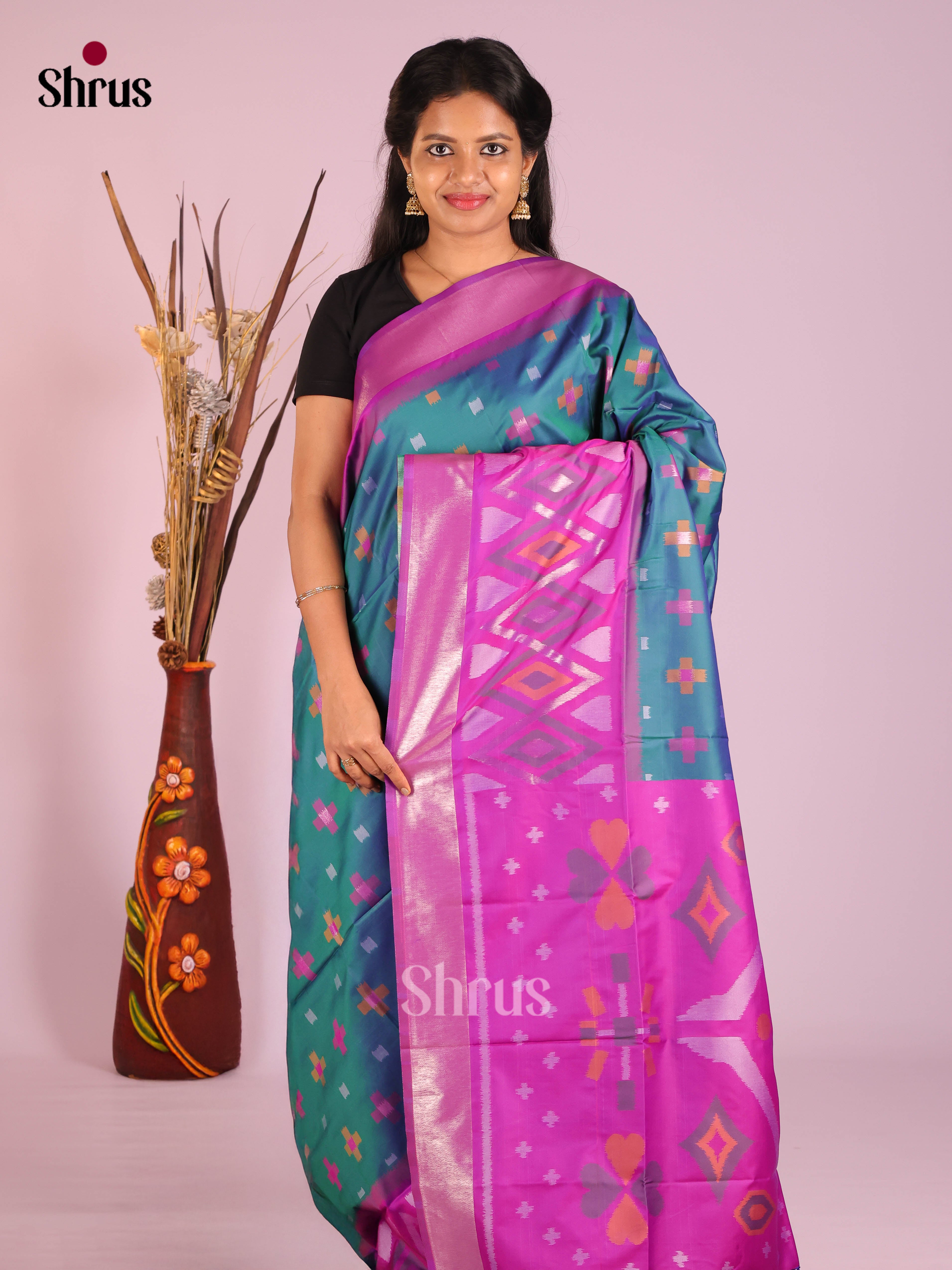 Blue & Majenta - Semi Softsilk Saree