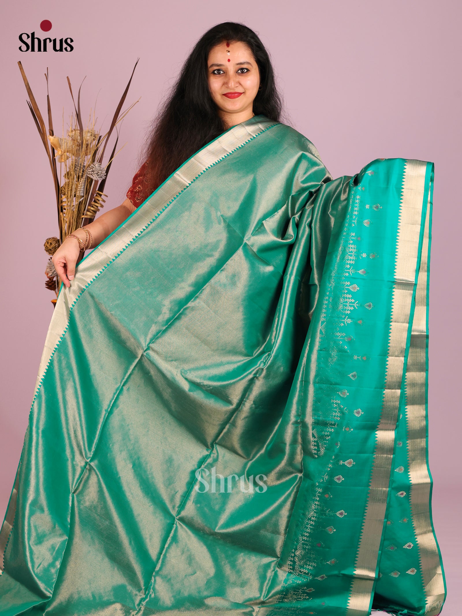 Radiant Teal Soft Silk Saree With Zari woven Tissue Design & Brocade Pallu 1