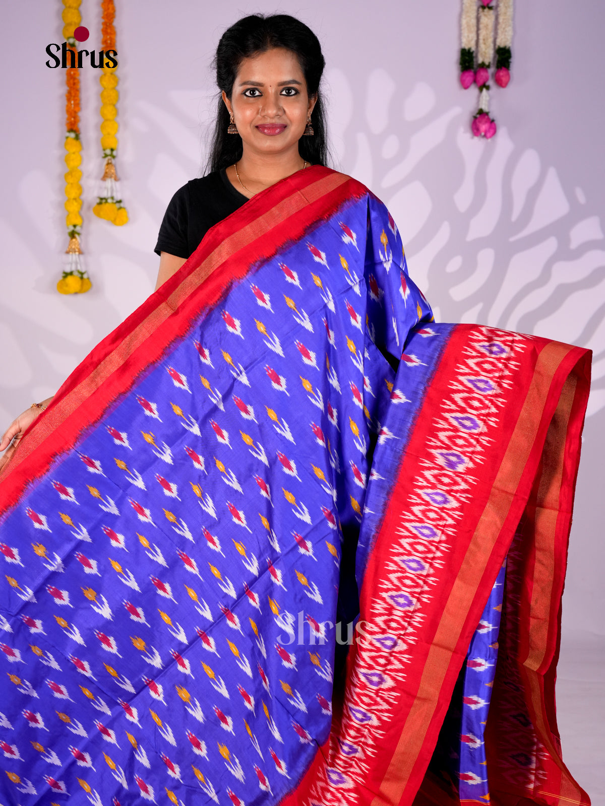 DIS16140 - Ikkat Silk Saree - Shop on Shrus.com