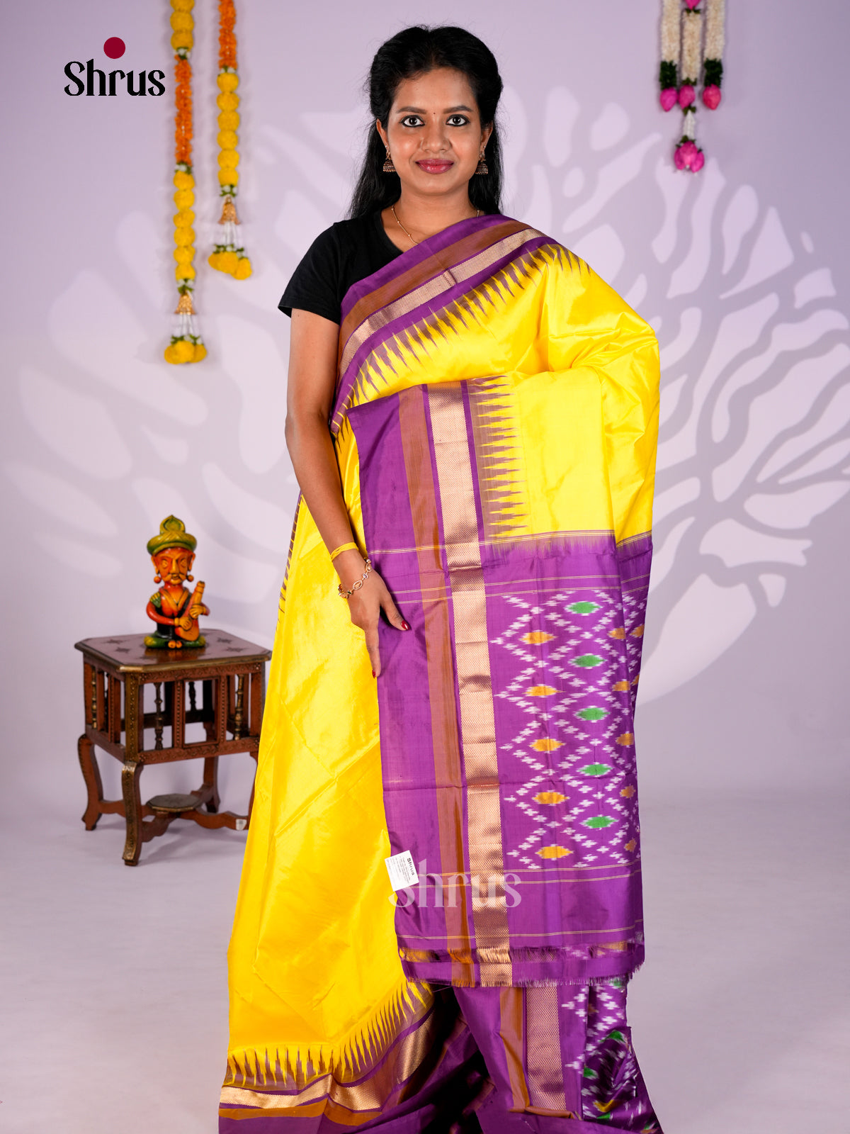 DIS16157 - Ikkat Silk Saree - Shop on Shrus.com