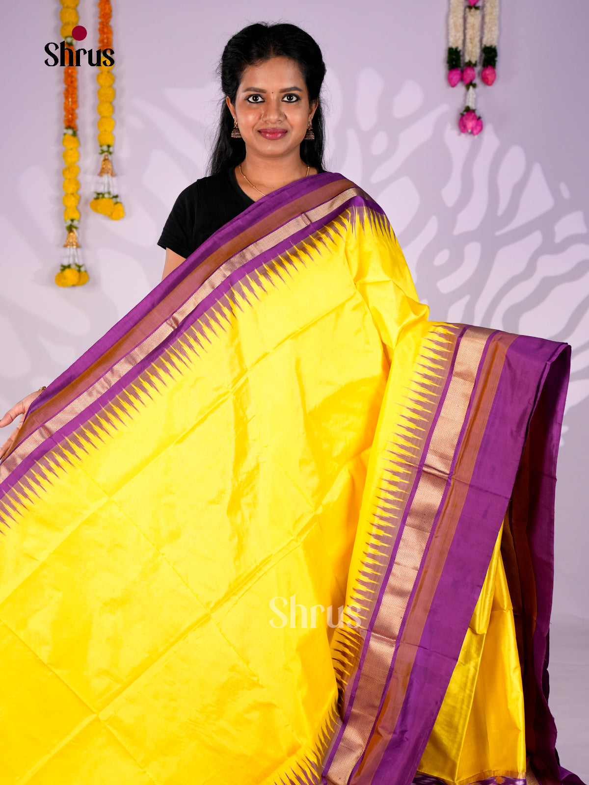 DIS16157 - Ikkat Silk Saree - Shop on Shrus.com