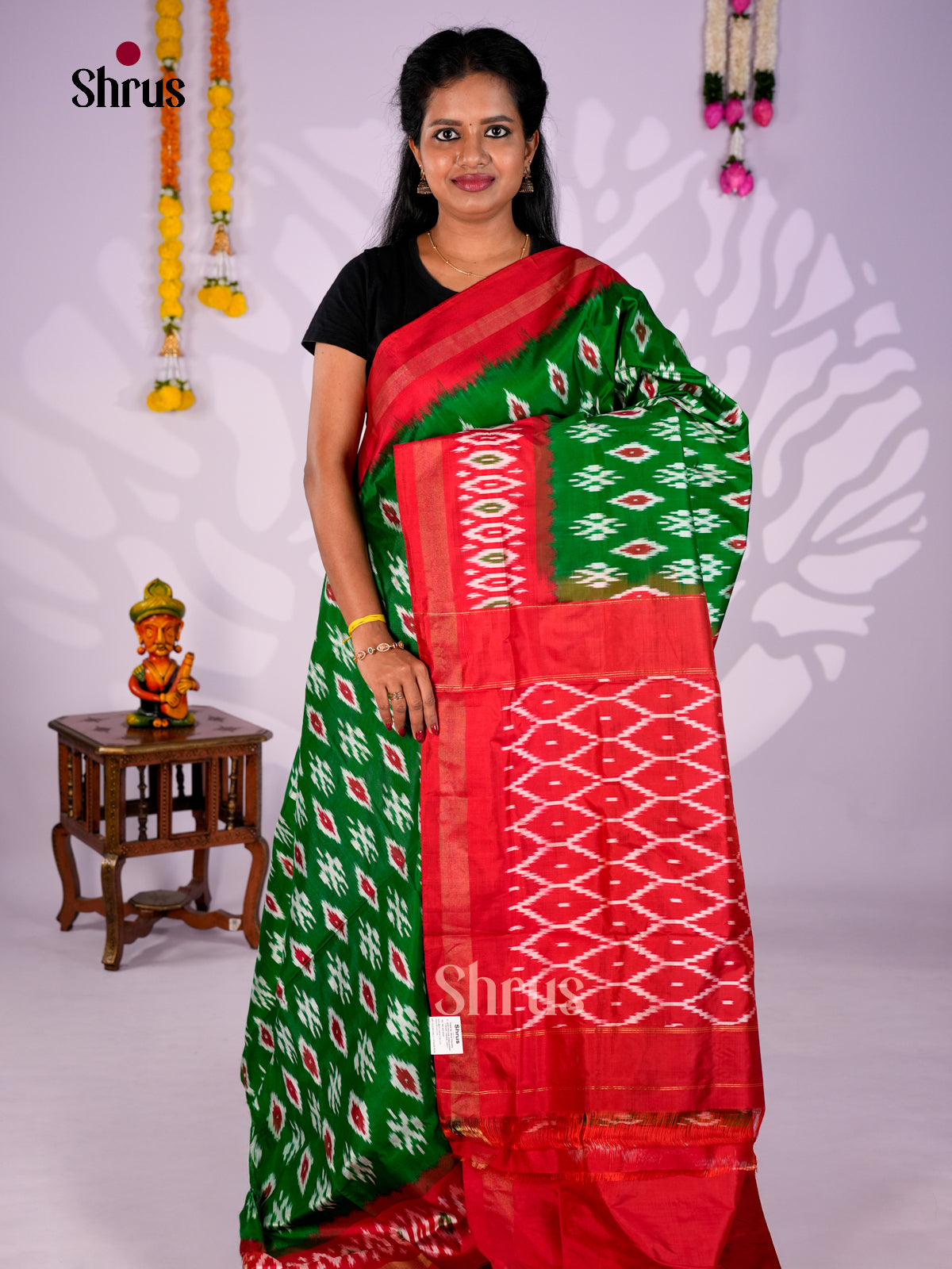 DIS16162 - Ikkat Silk Saree - Shop on Shrus.com