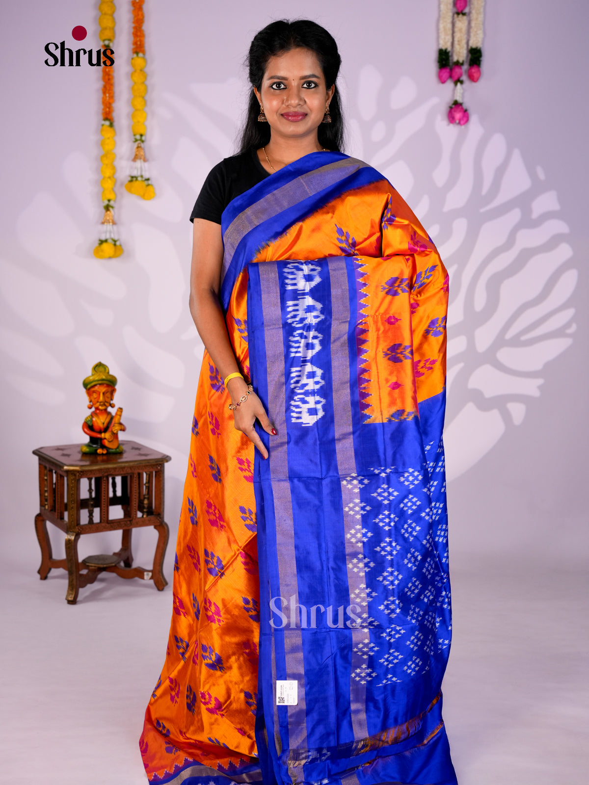 DIS16222 - Ikkat Silk Saree - Shop on Shrus.com