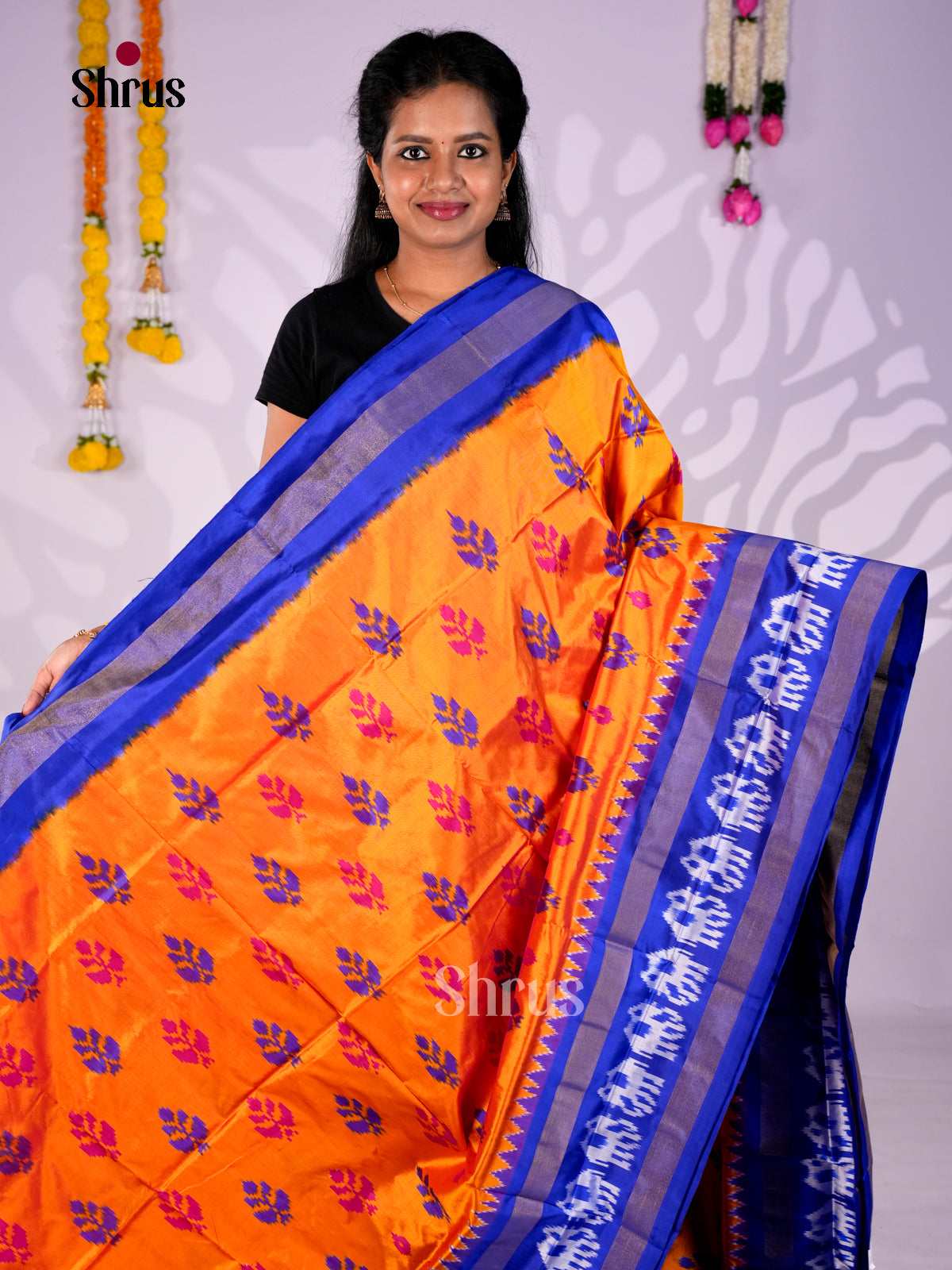 DIS16222 - Ikkat Silk Saree - Shop on Shrus.com
