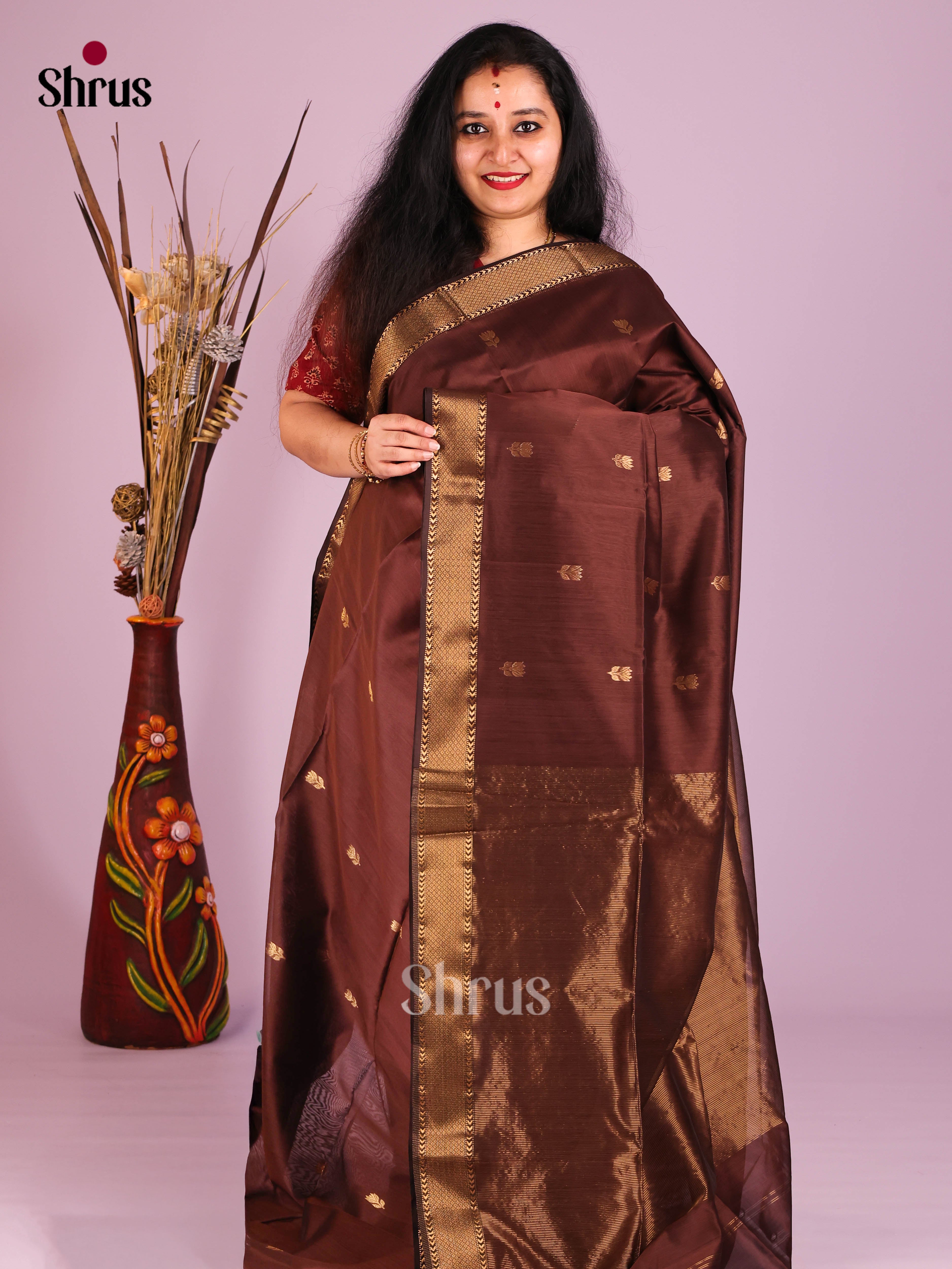 DIS16261 - Maheshwari silkcotton Saree - Shop on Shrus.com