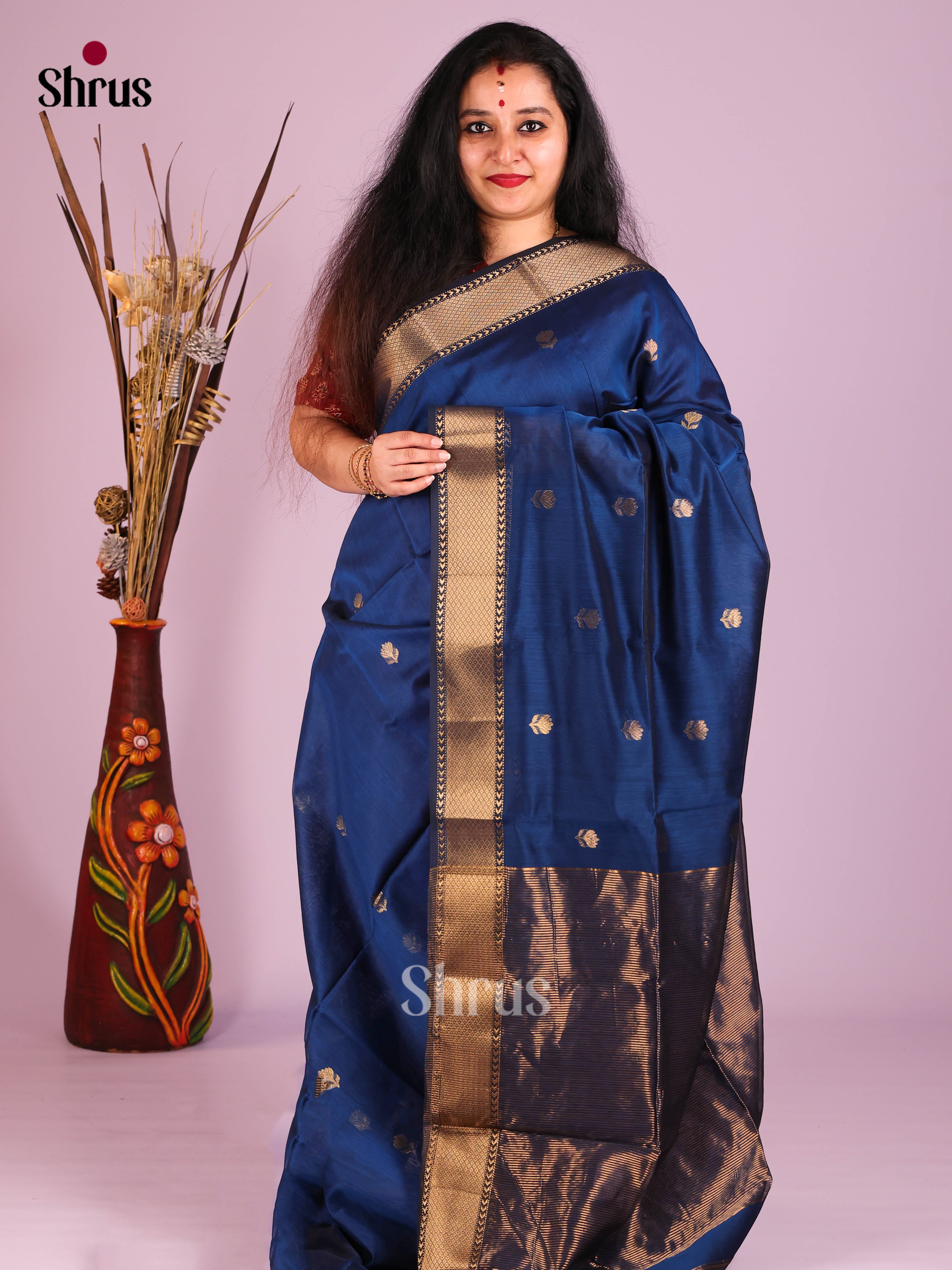 DIS16267 - Maheshwari silkcotton Saree - Shop on Shrus.com