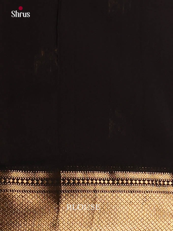 DIS16295 - Maheshwari silkcotton Saree - Shop on Shrus.com