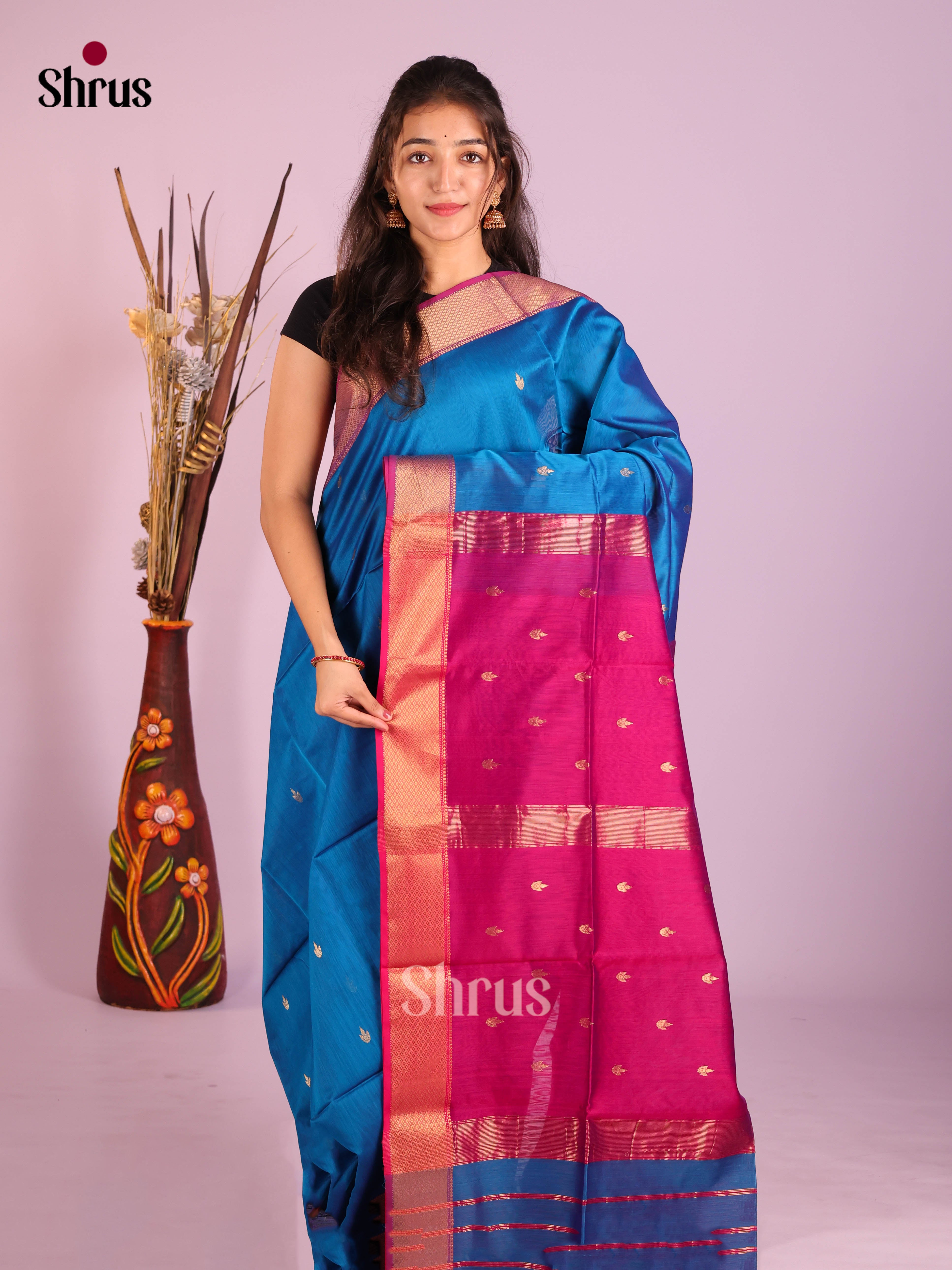 DIS16349 - Maheshwari silkcotton Saree - Shop on Shrus.com
