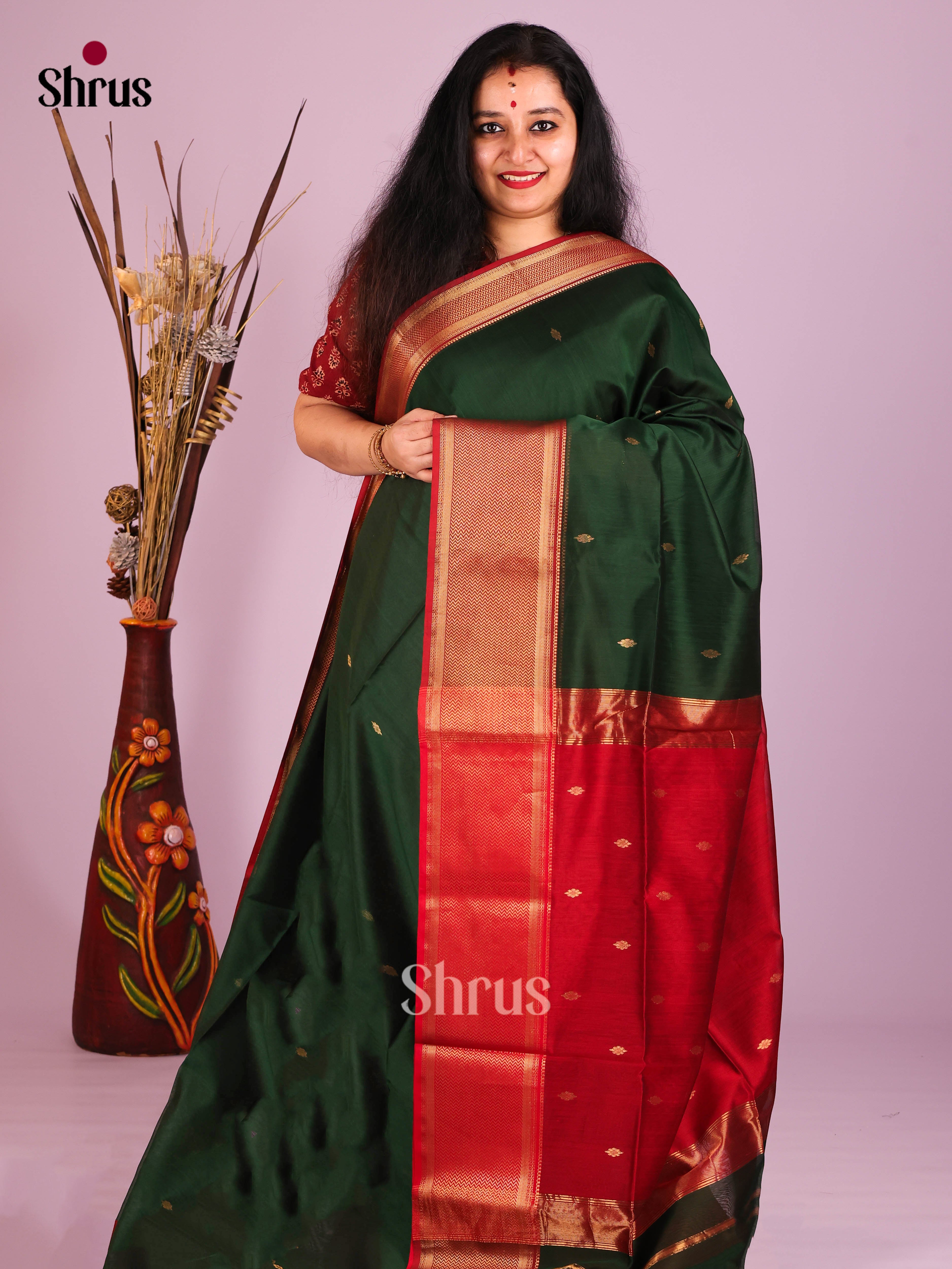 Green & Red - Maheshwari silkcotton Saree - Shop on Shrus.com