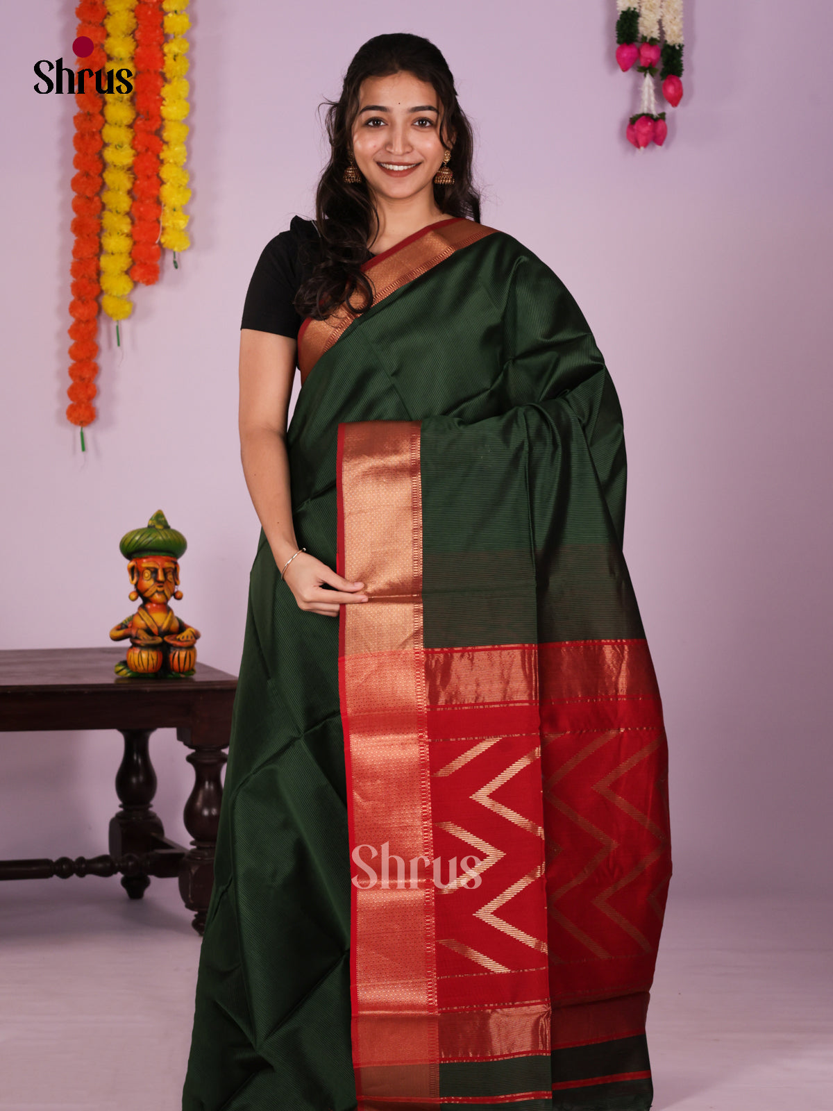 DIS16495 - Maheshwari silkcotton Saree - Shop on Shrus.com